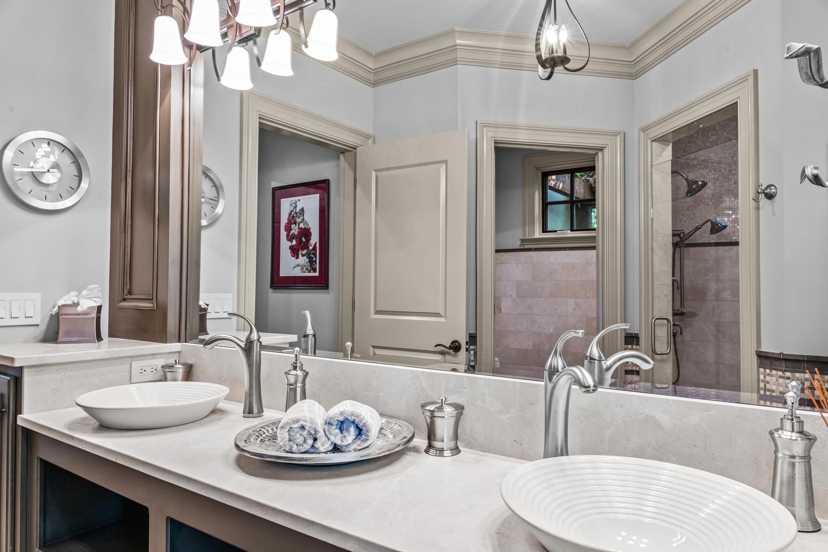 2260 SANDY FORD image 54