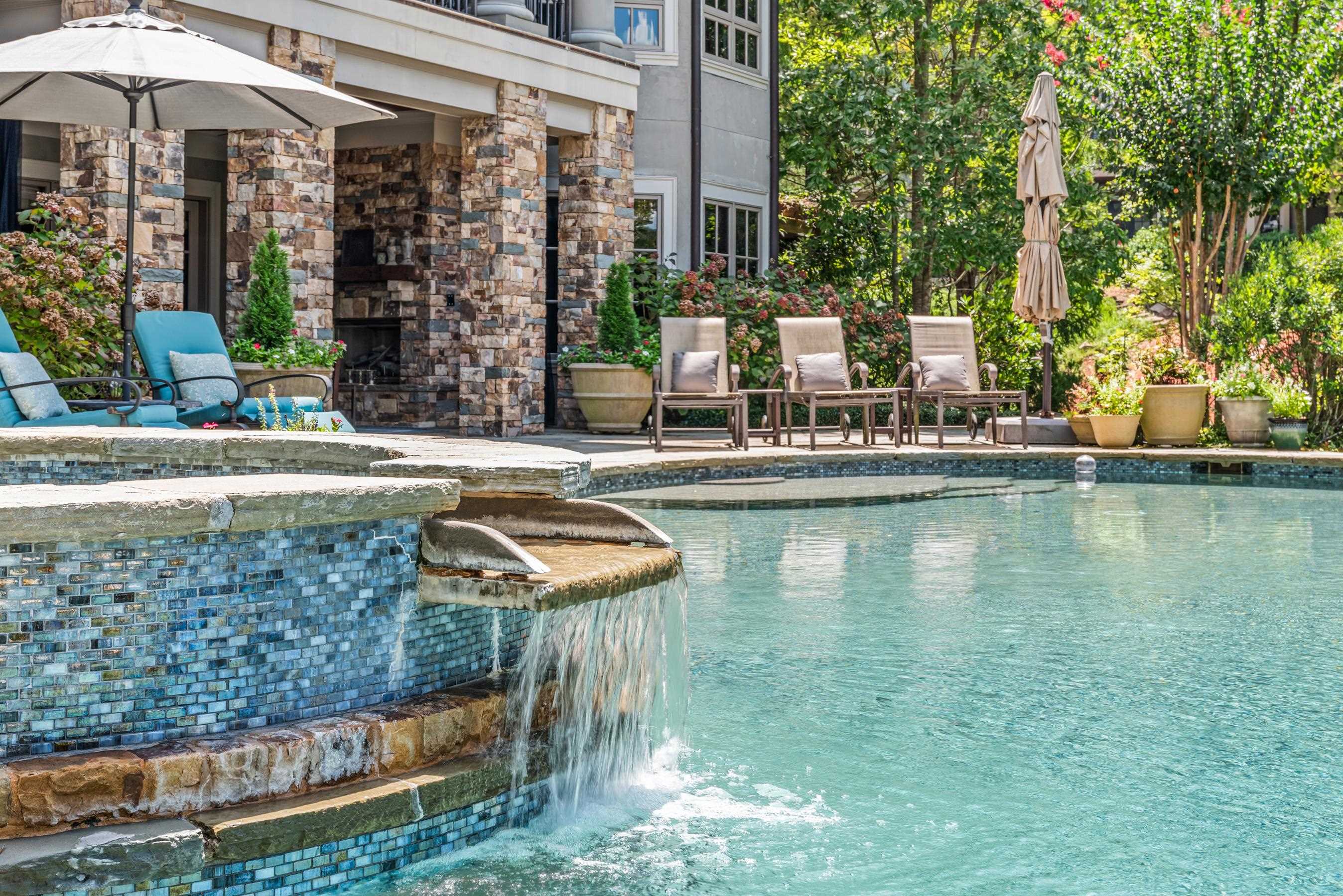 2260 SANDY FORD image 70