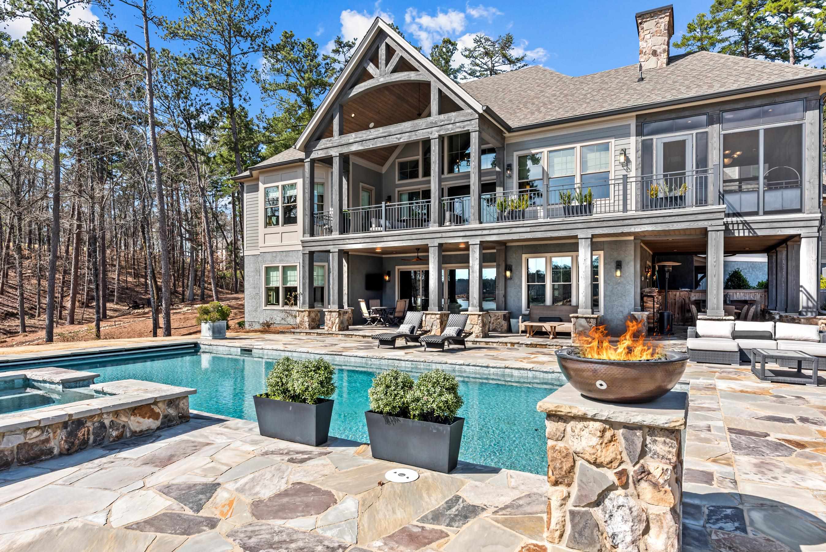 1051 LIBERTY BLUFF LANE image 4