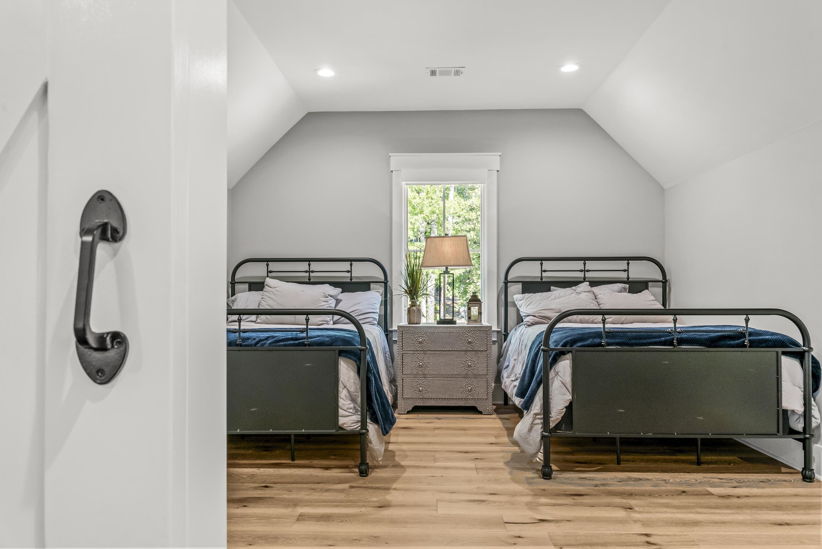 1101 KINGFISHER POINT image 54