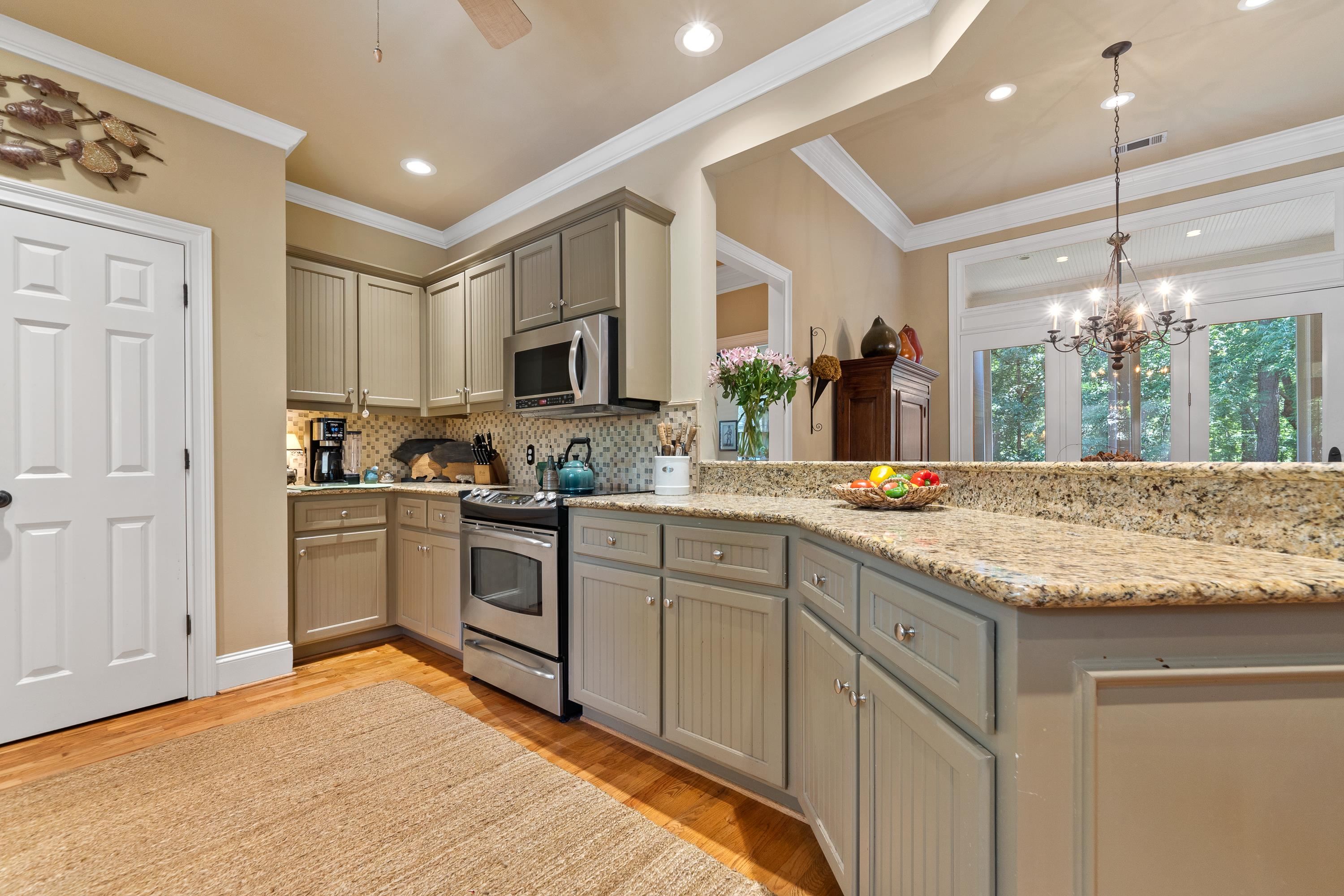 1071 EAGLEWOOD WAY image 16