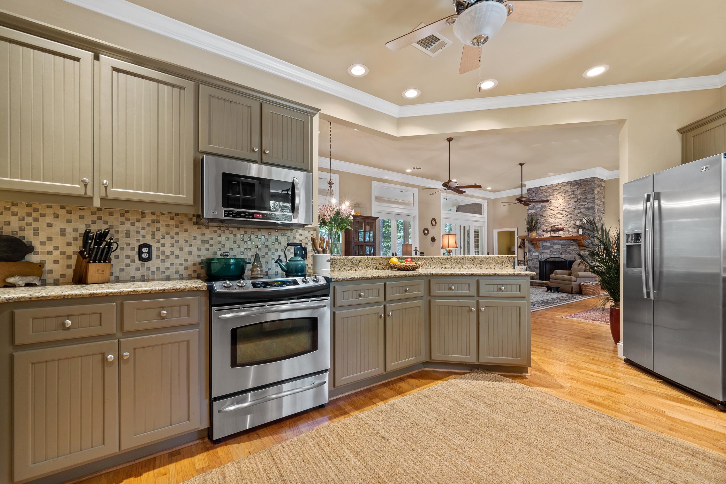 1071 EAGLEWOOD WAY image 17