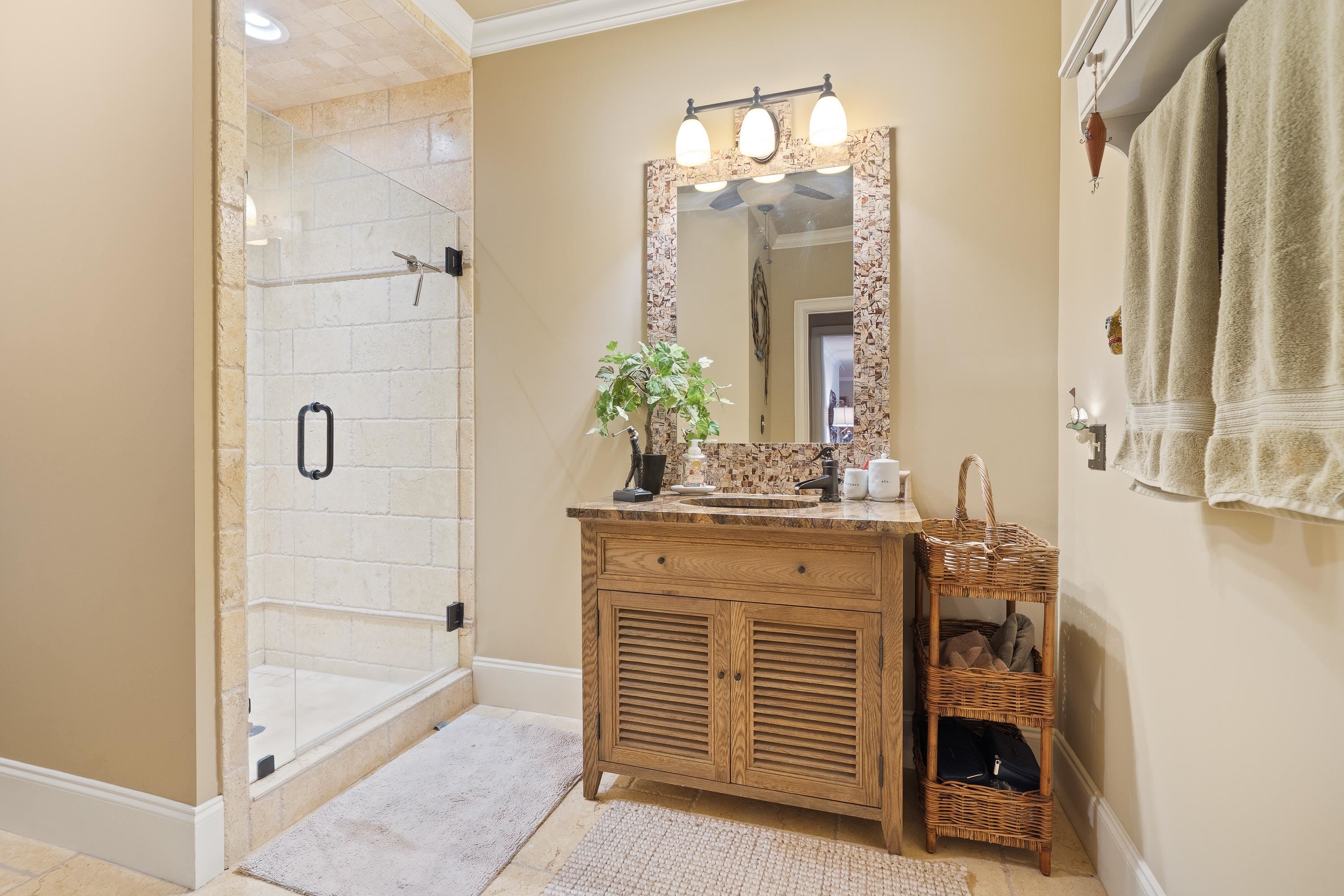 1071 EAGLEWOOD WAY image 57