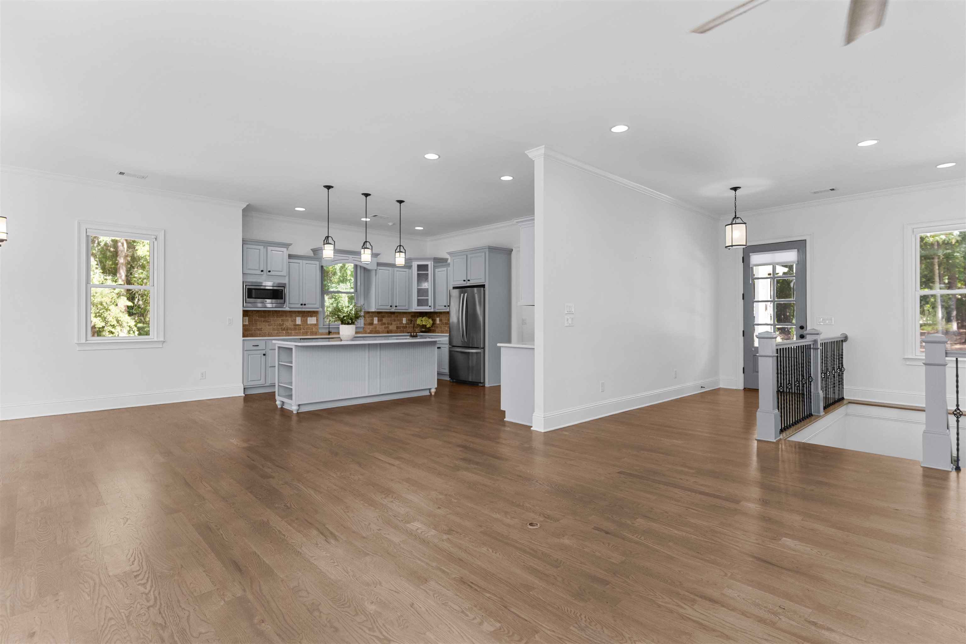 1011 RIDGE TERRACE image 18