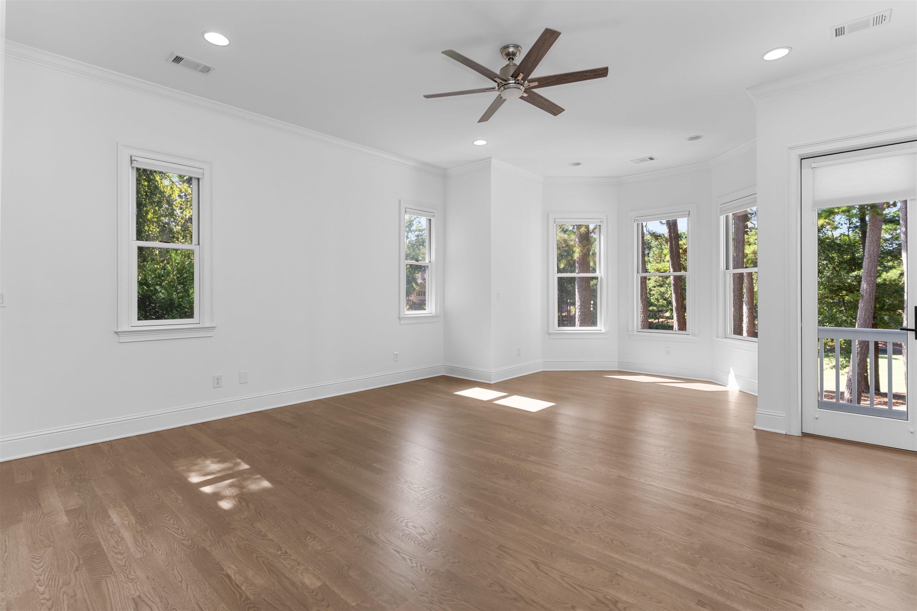 1011 RIDGE TERRACE image 35