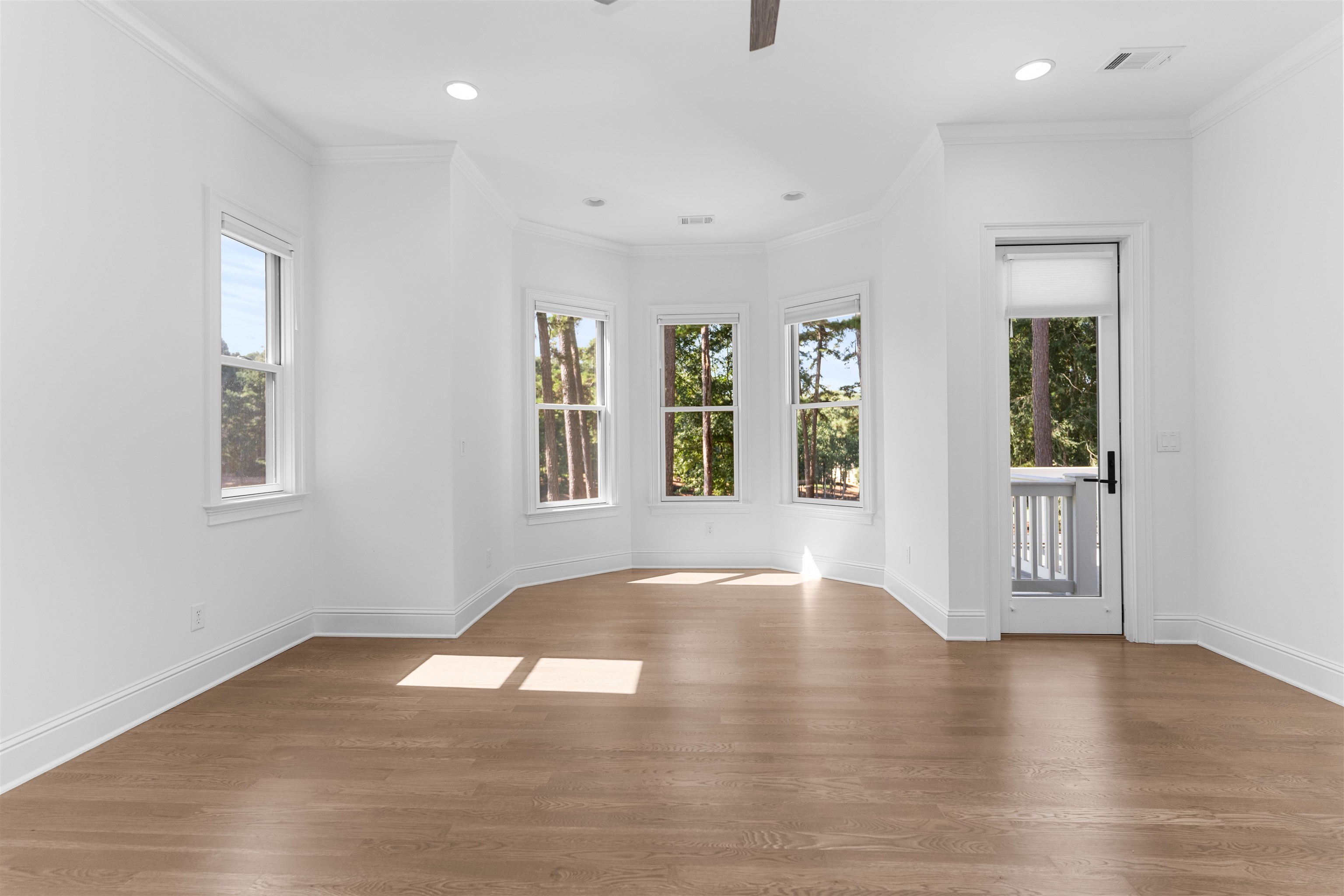 1011 RIDGE TERRACE image 36