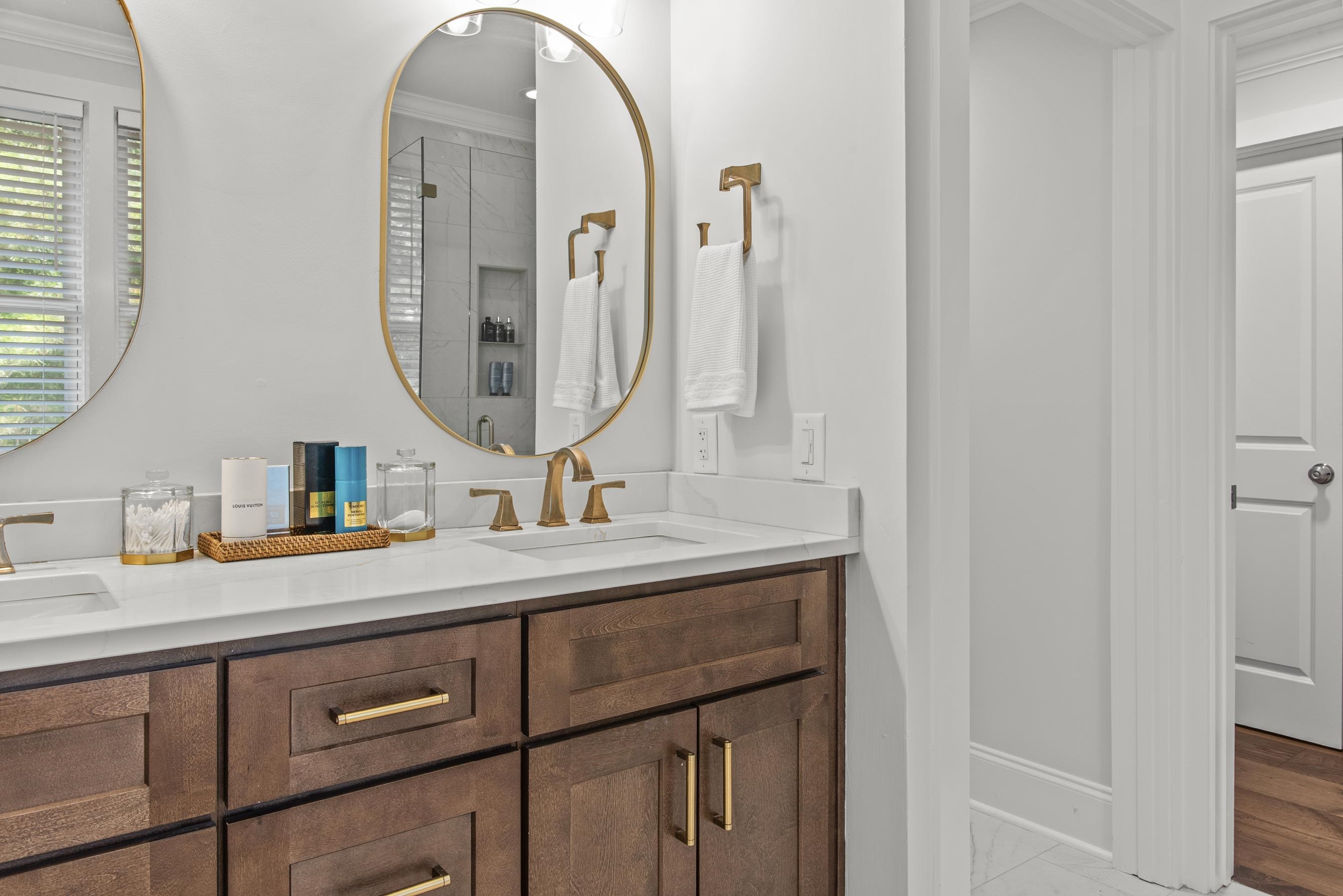 1030 F TAILWATER image 23