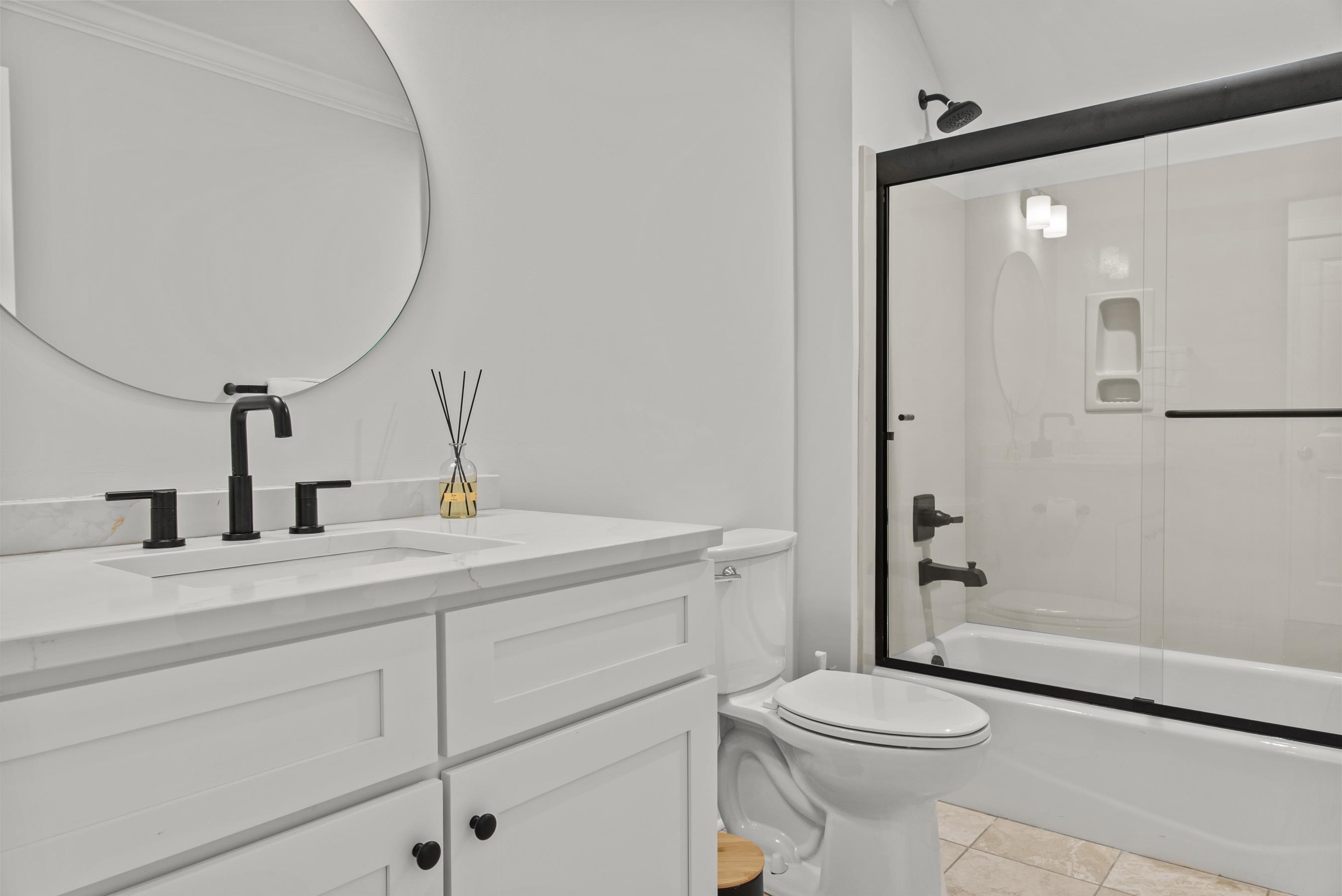 1030 F TAILWATER image 28