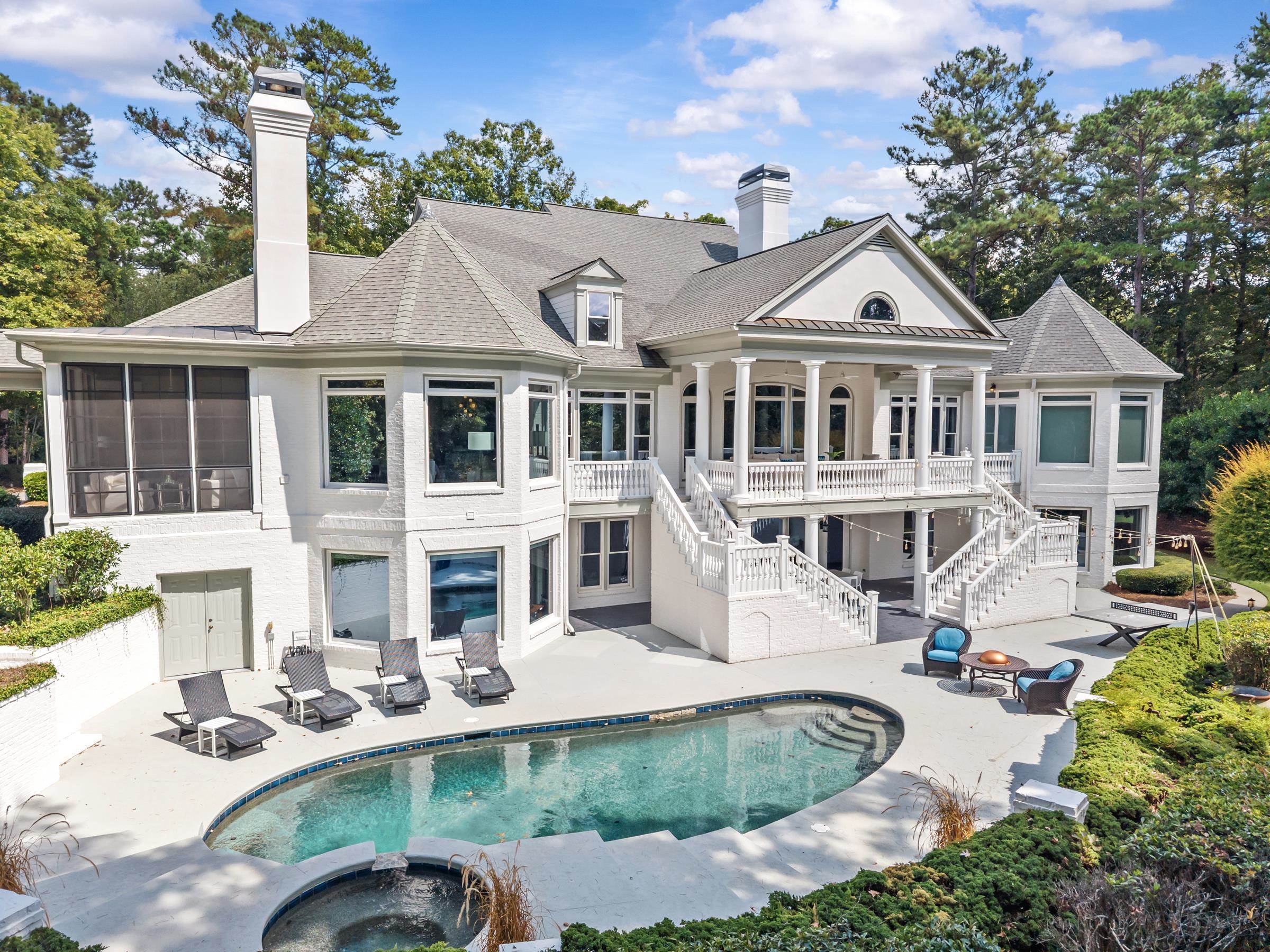 1010 CALLAHANS RIDGE image 3