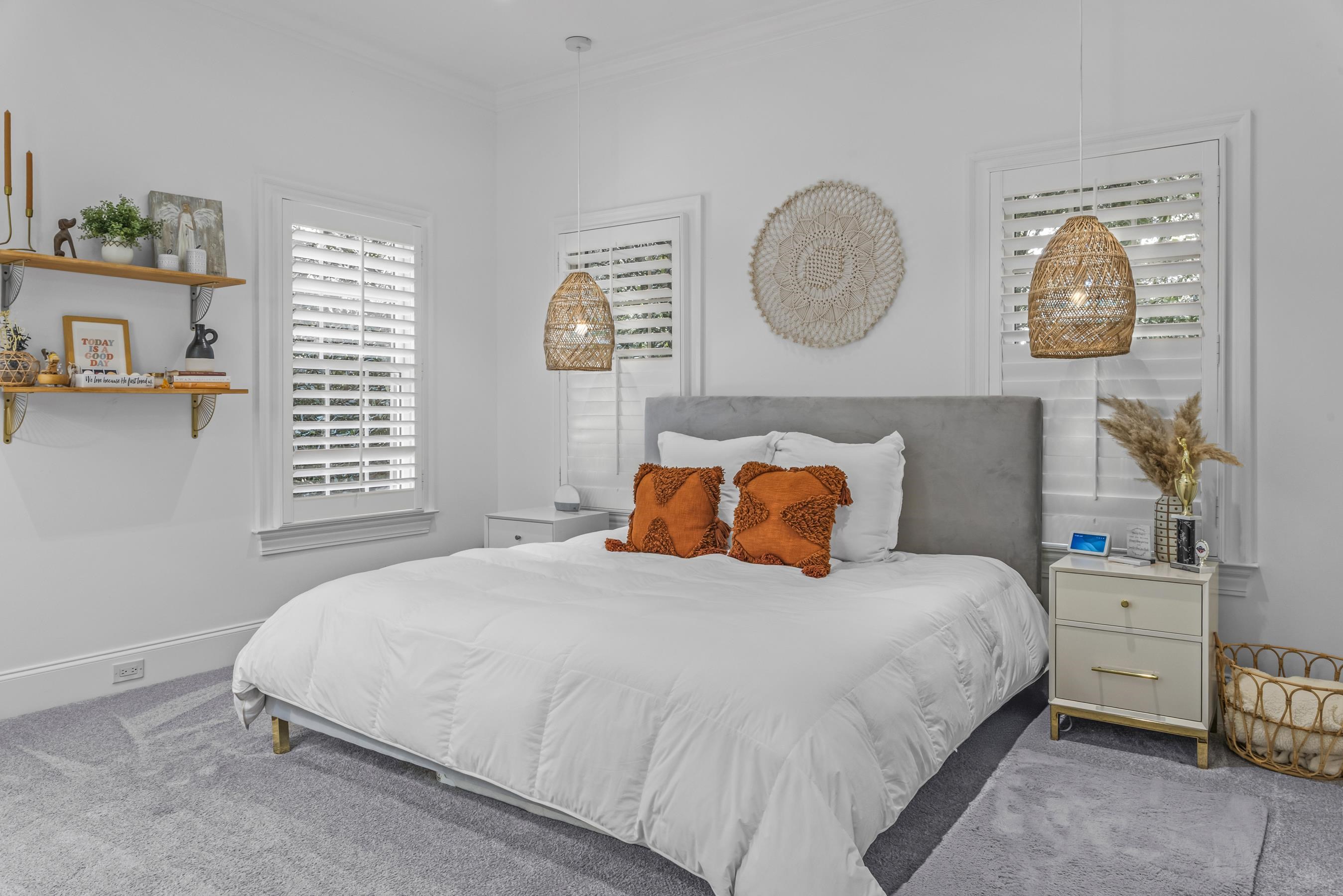 1010 CALLAHANS RIDGE image 34