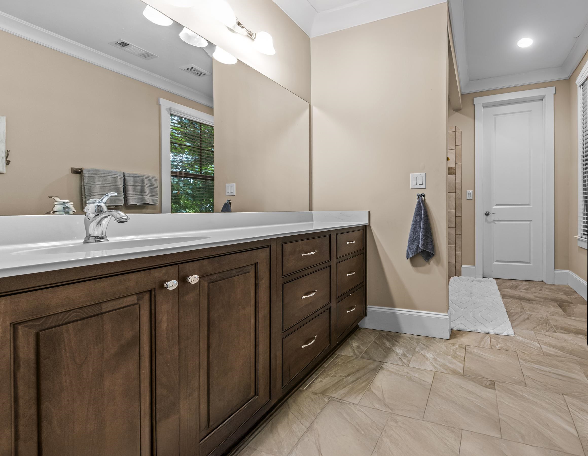 1021 EMERALD VIEW DRIVE image 34