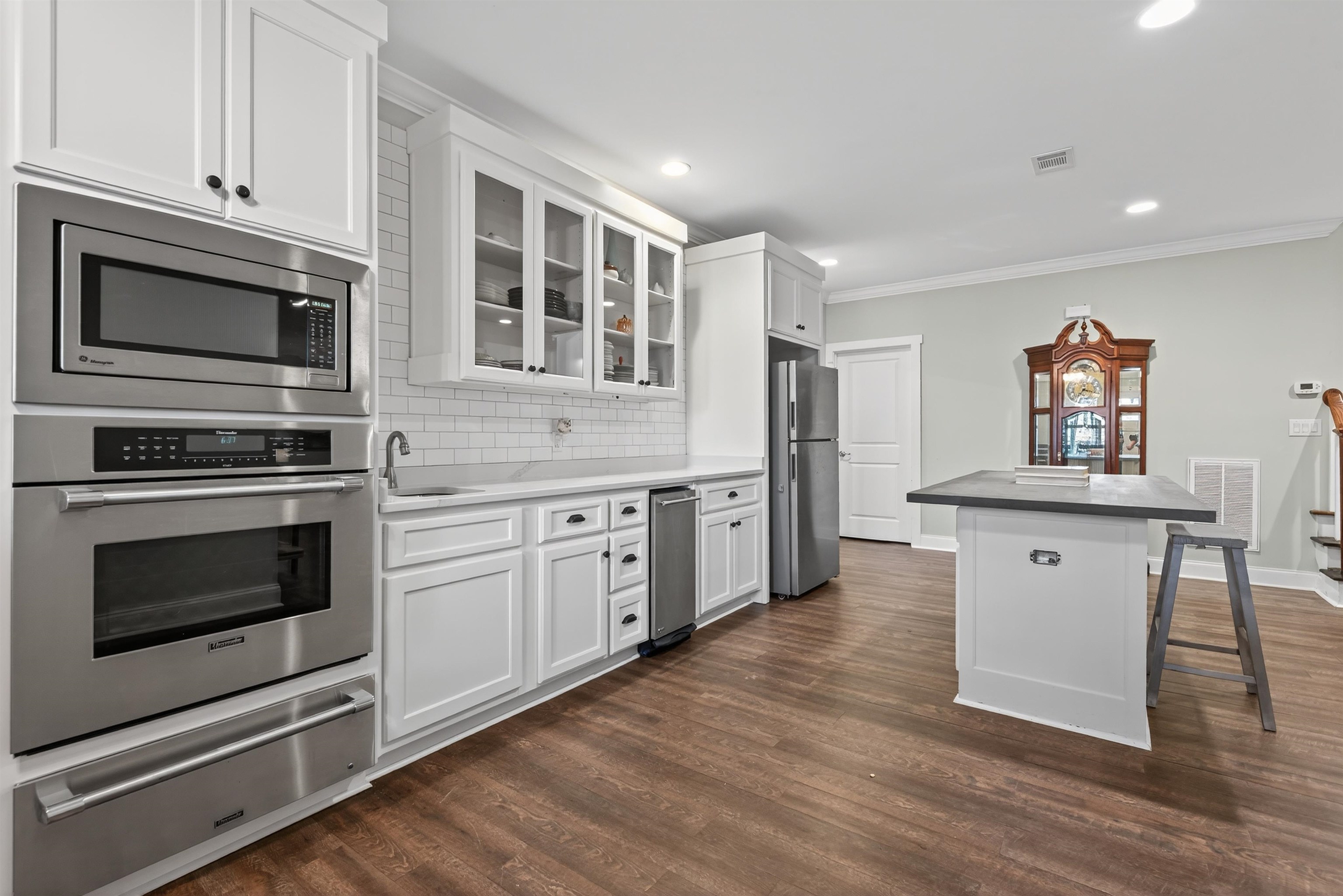 1021 EMERALD VIEW DRIVE image 39