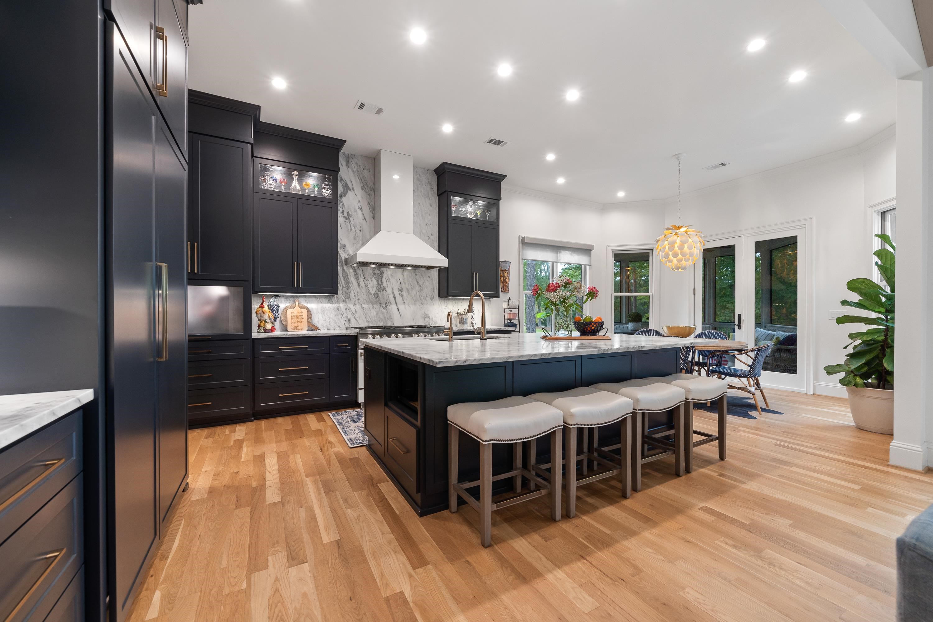 1090 CURTRIGHT PLACE image 13