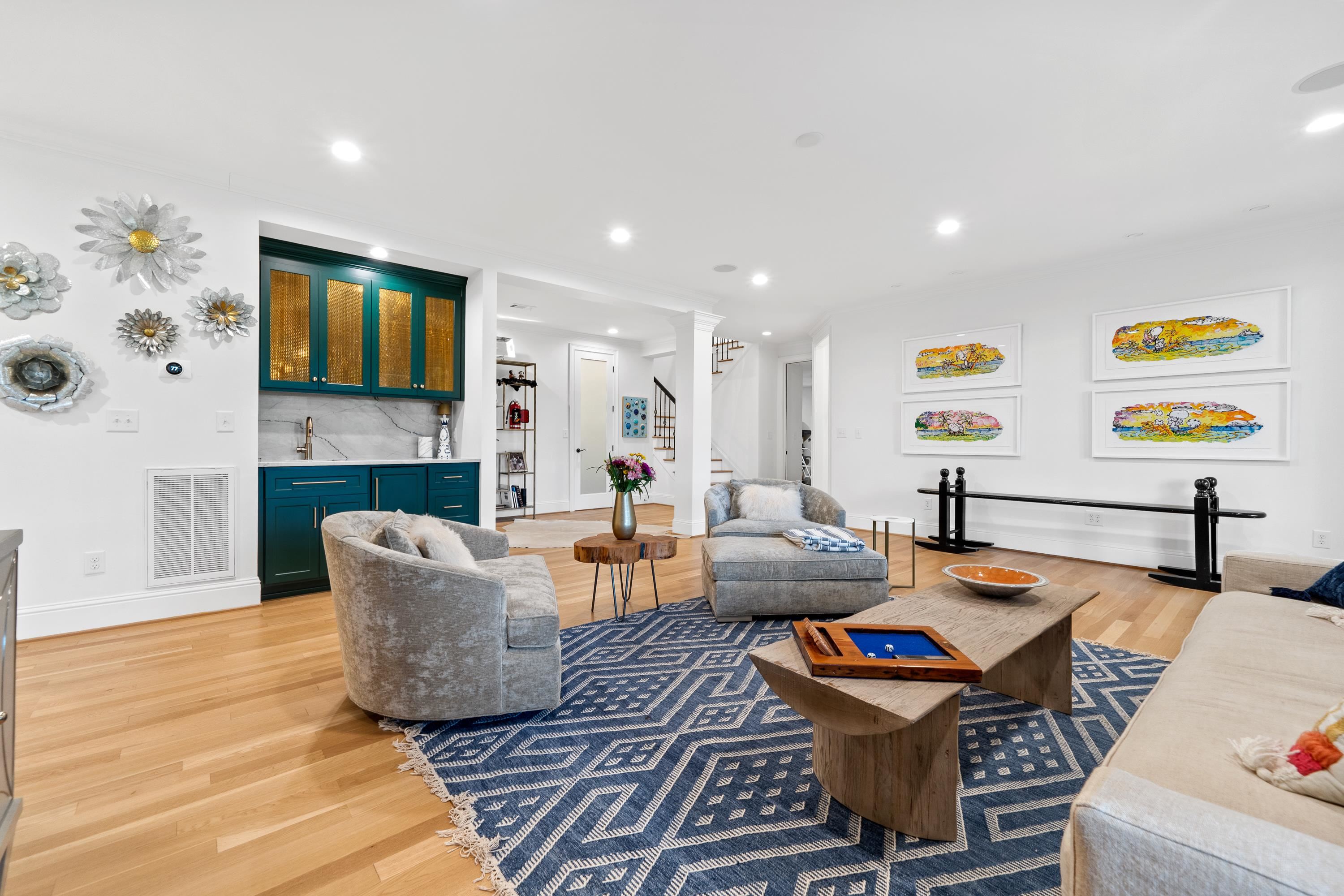 1090 CURTRIGHT PLACE image 39