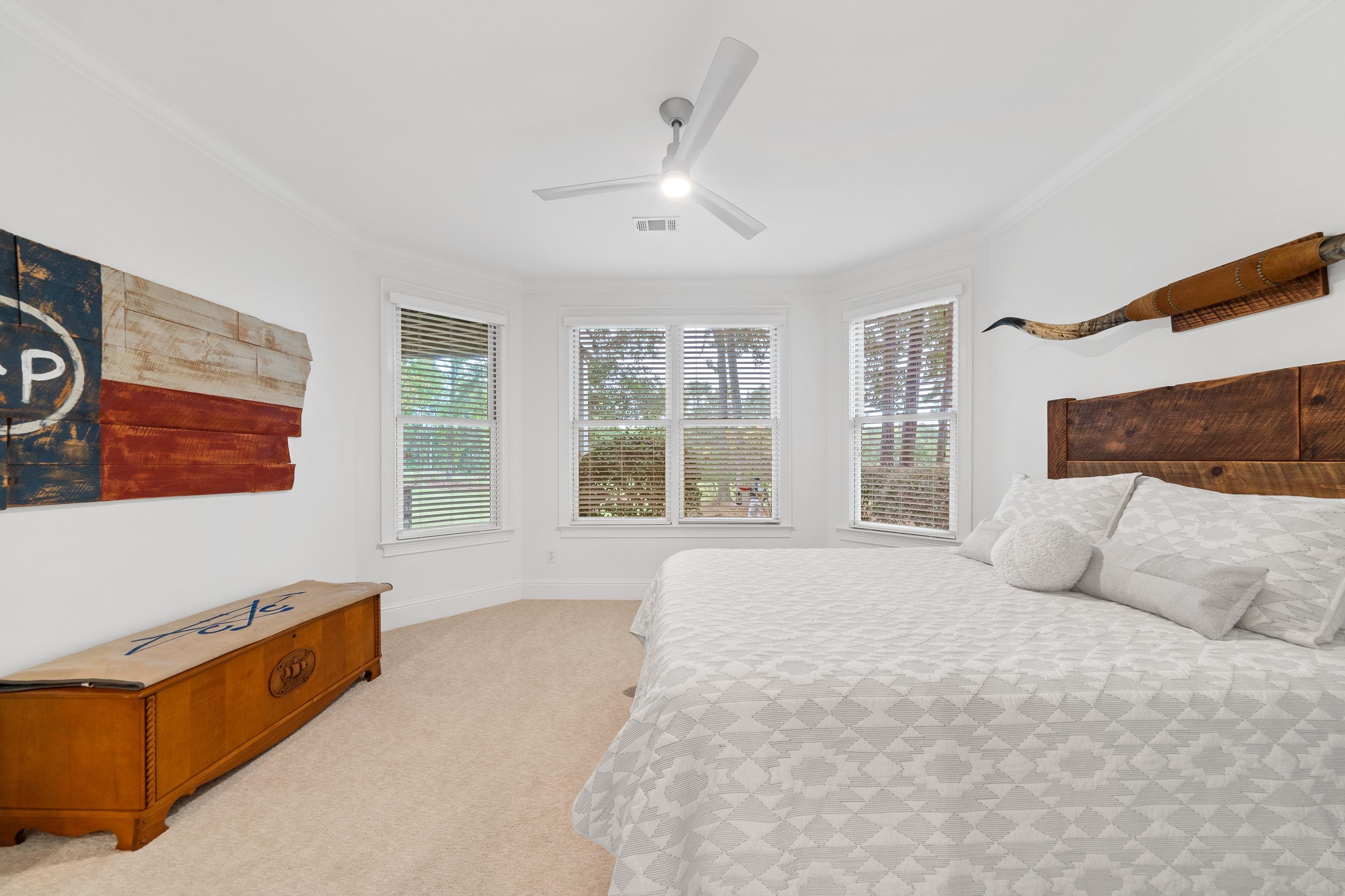 1090 CURTRIGHT PLACE image 50