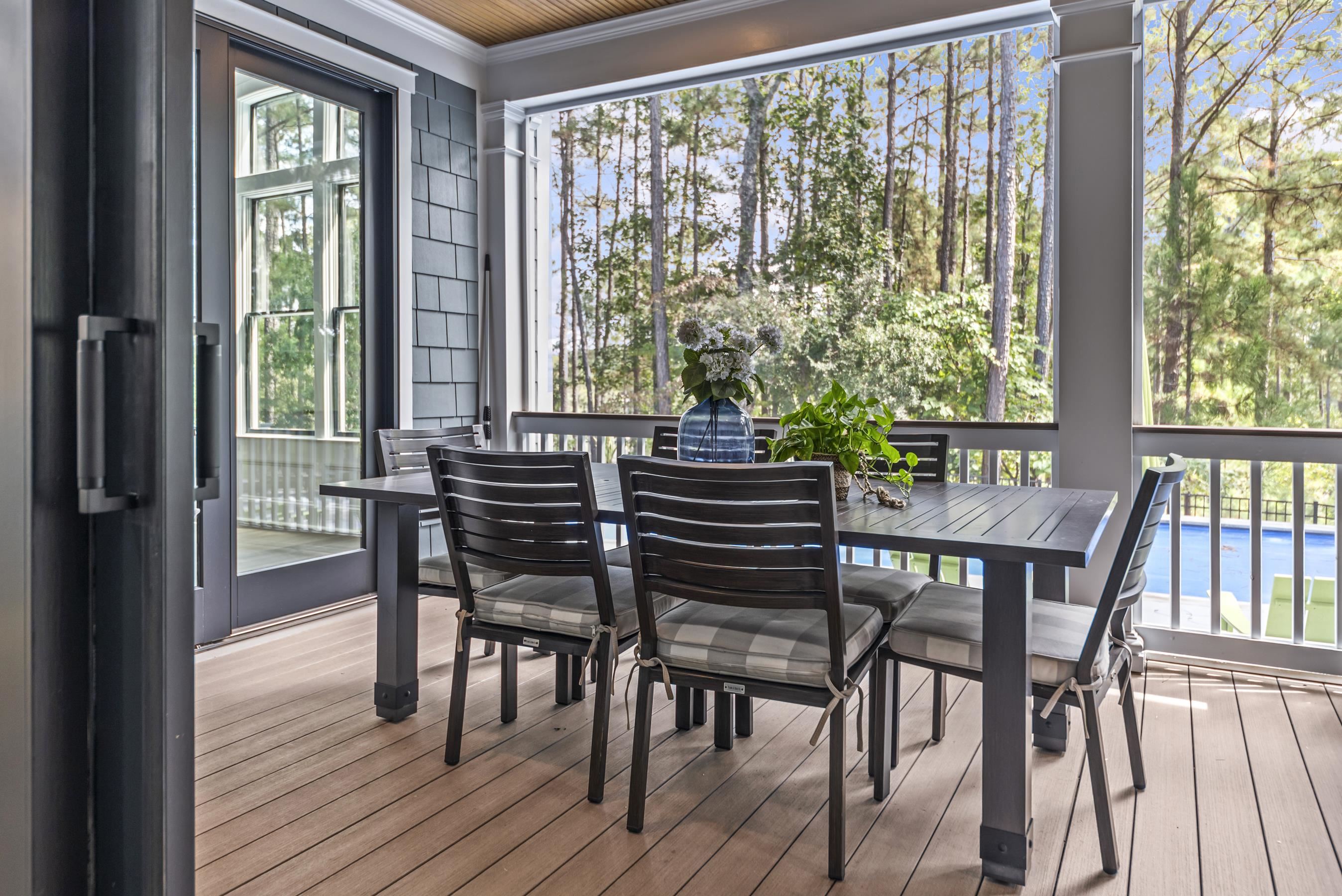 1051 ARMORS FORD image 20