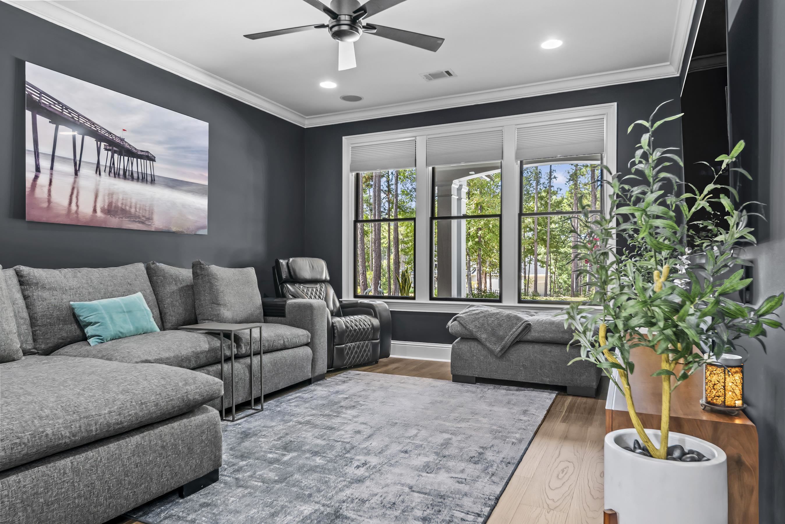 1051 ARMORS FORD image 32