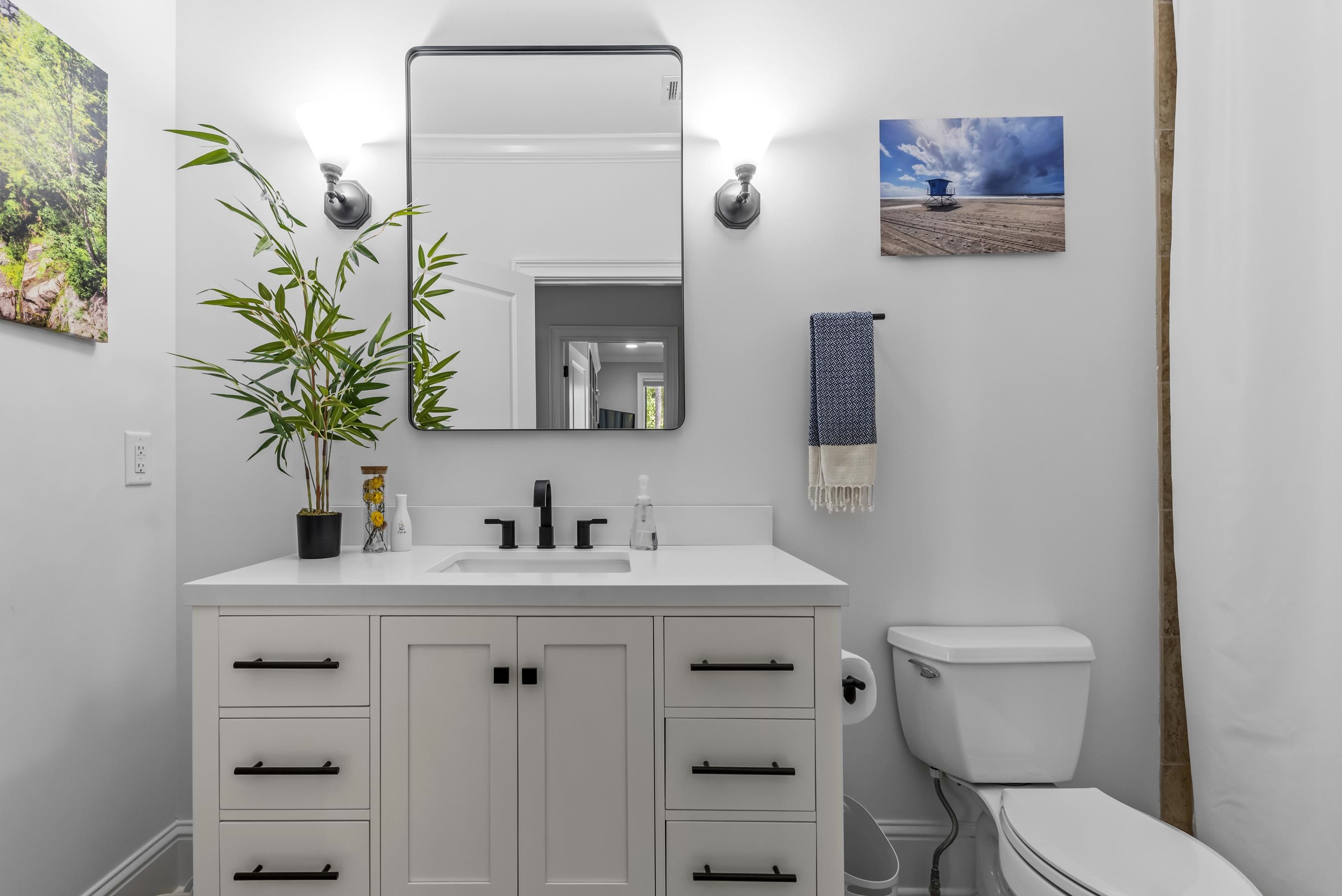 1051 ARMORS FORD image 53