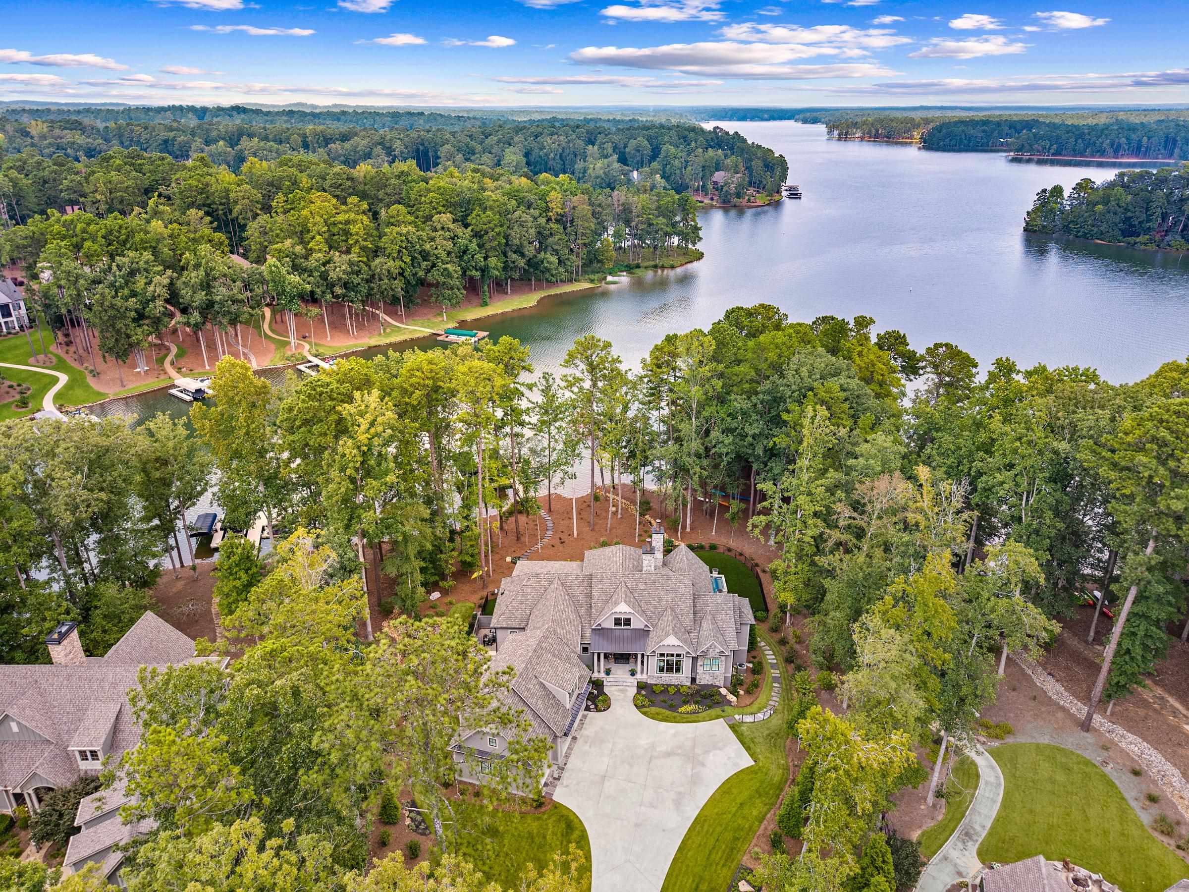 1020 GROVE CT image 12