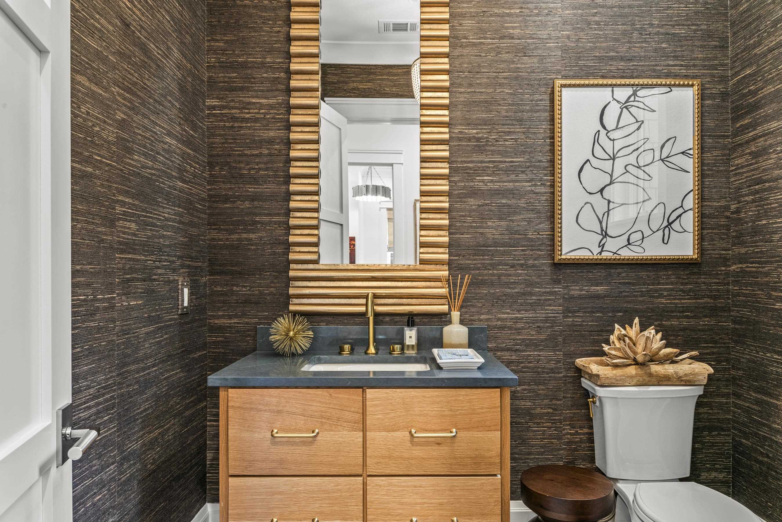 1020 GROVE CT image 40