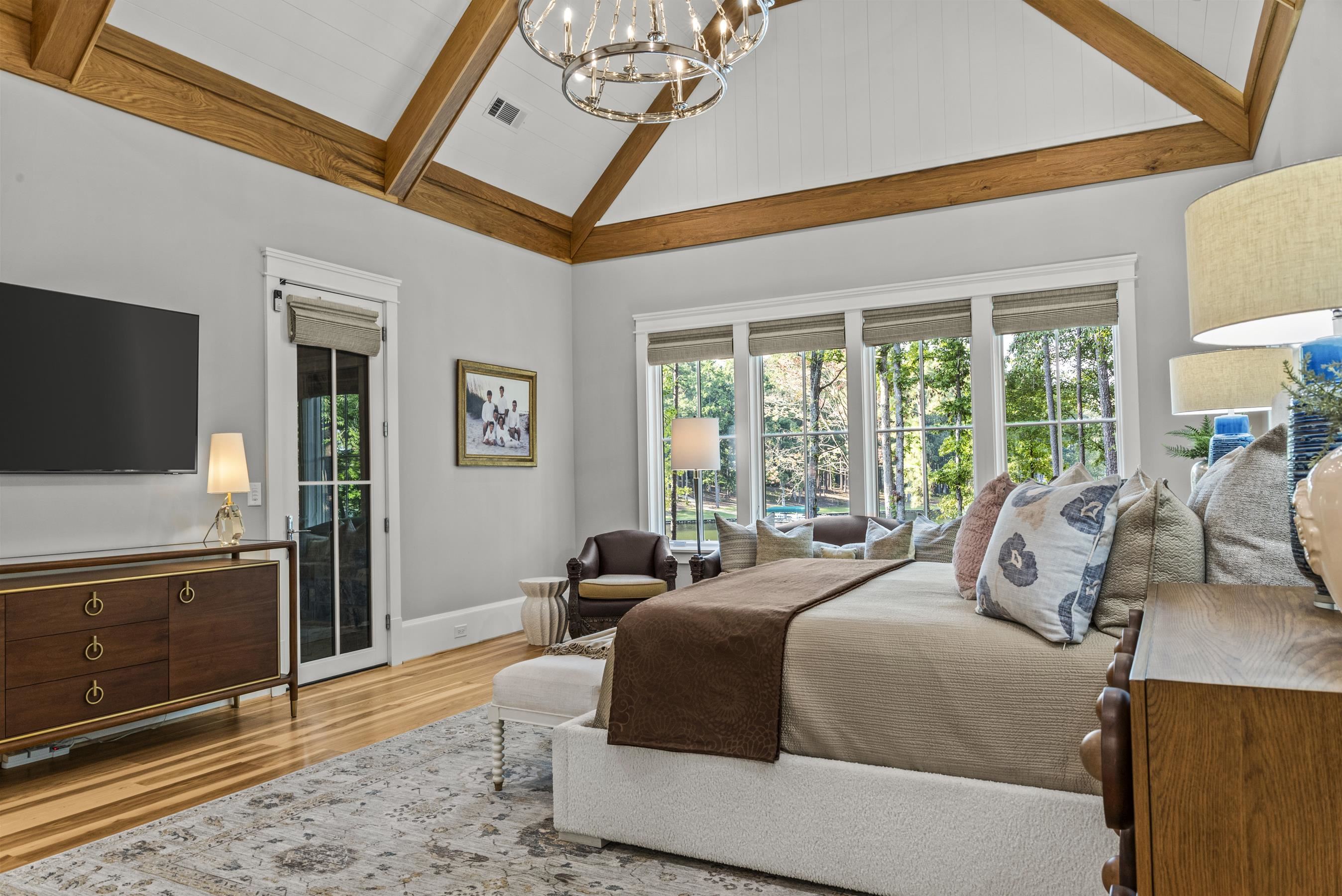 1020 GROVE CT image 46