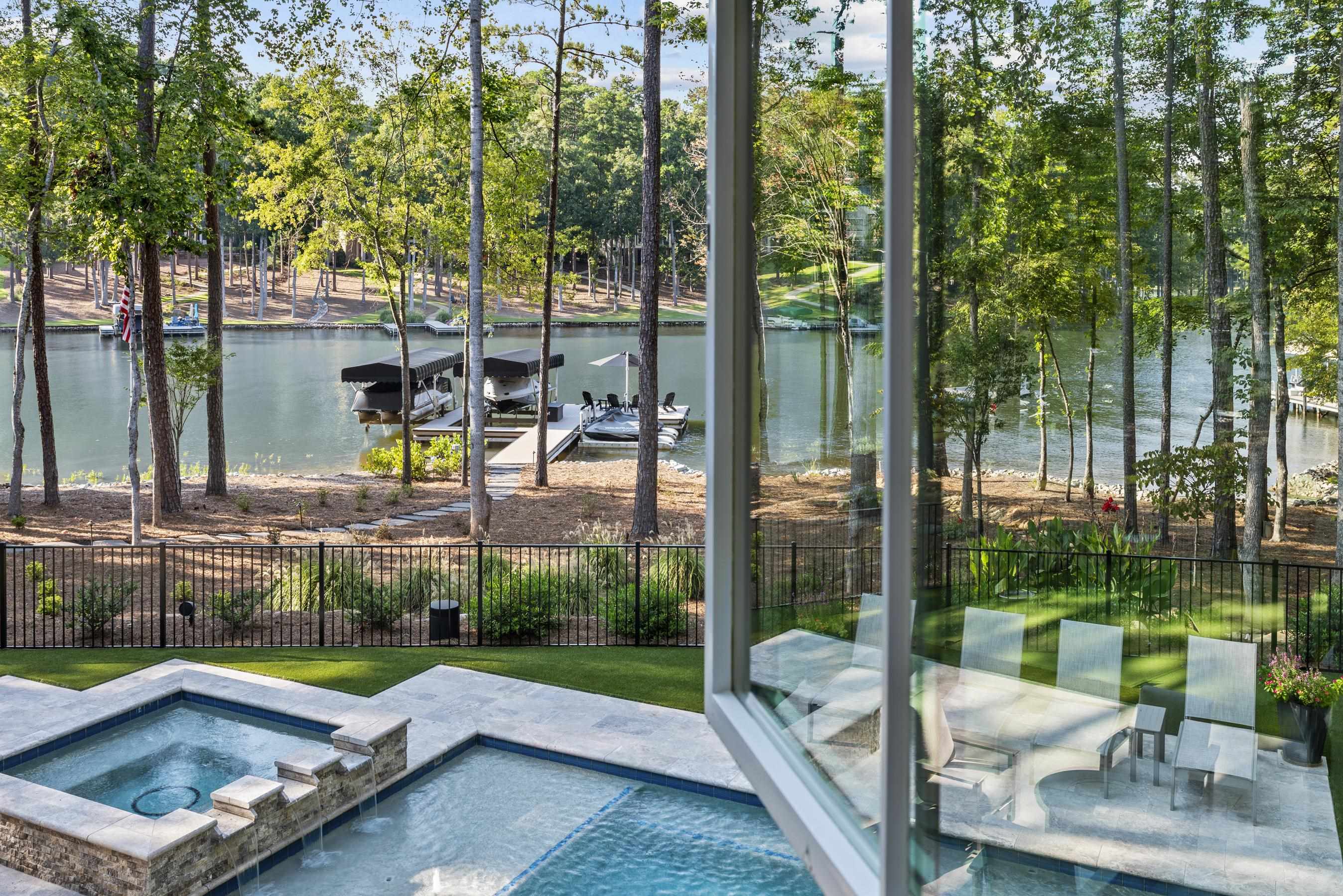 1020 GROVE CT image 47