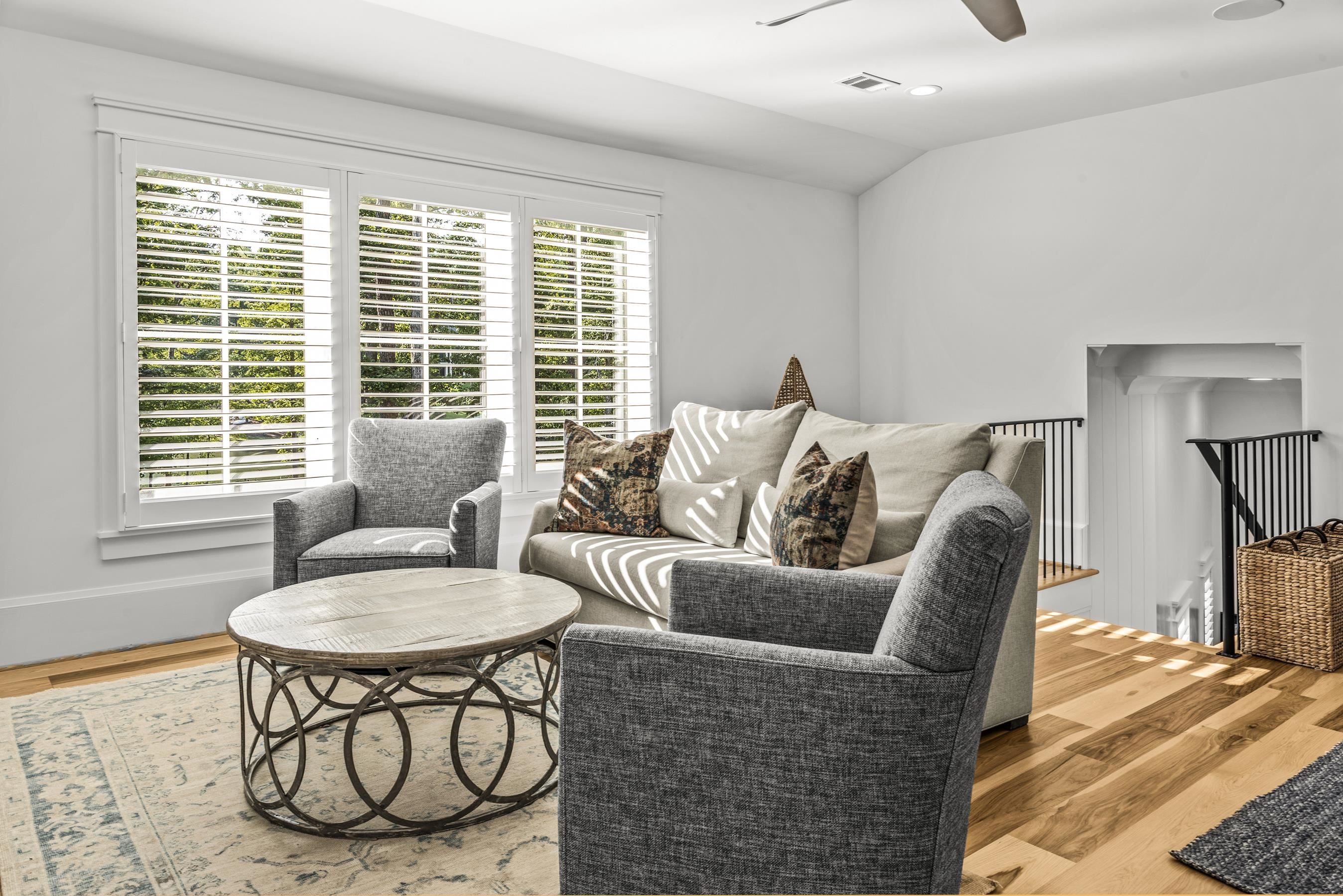 1020 GROVE CT image 73