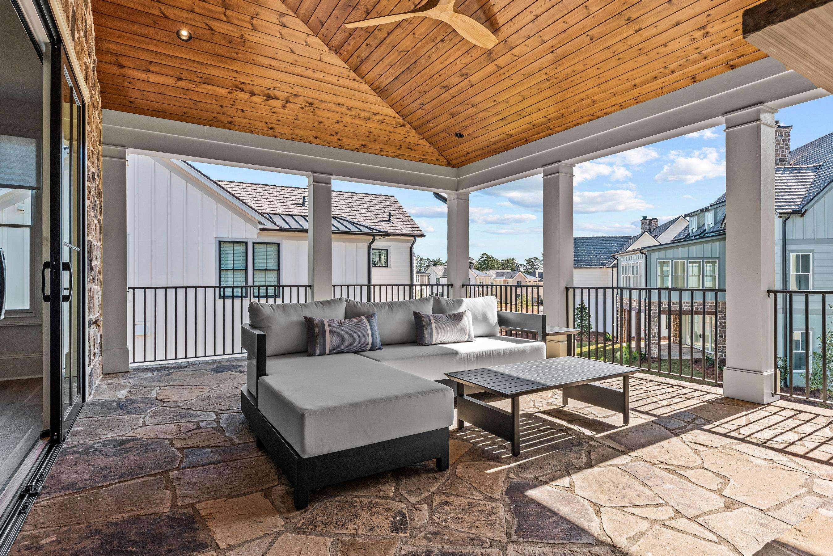 1011 WEST ROCK LOOP image 36