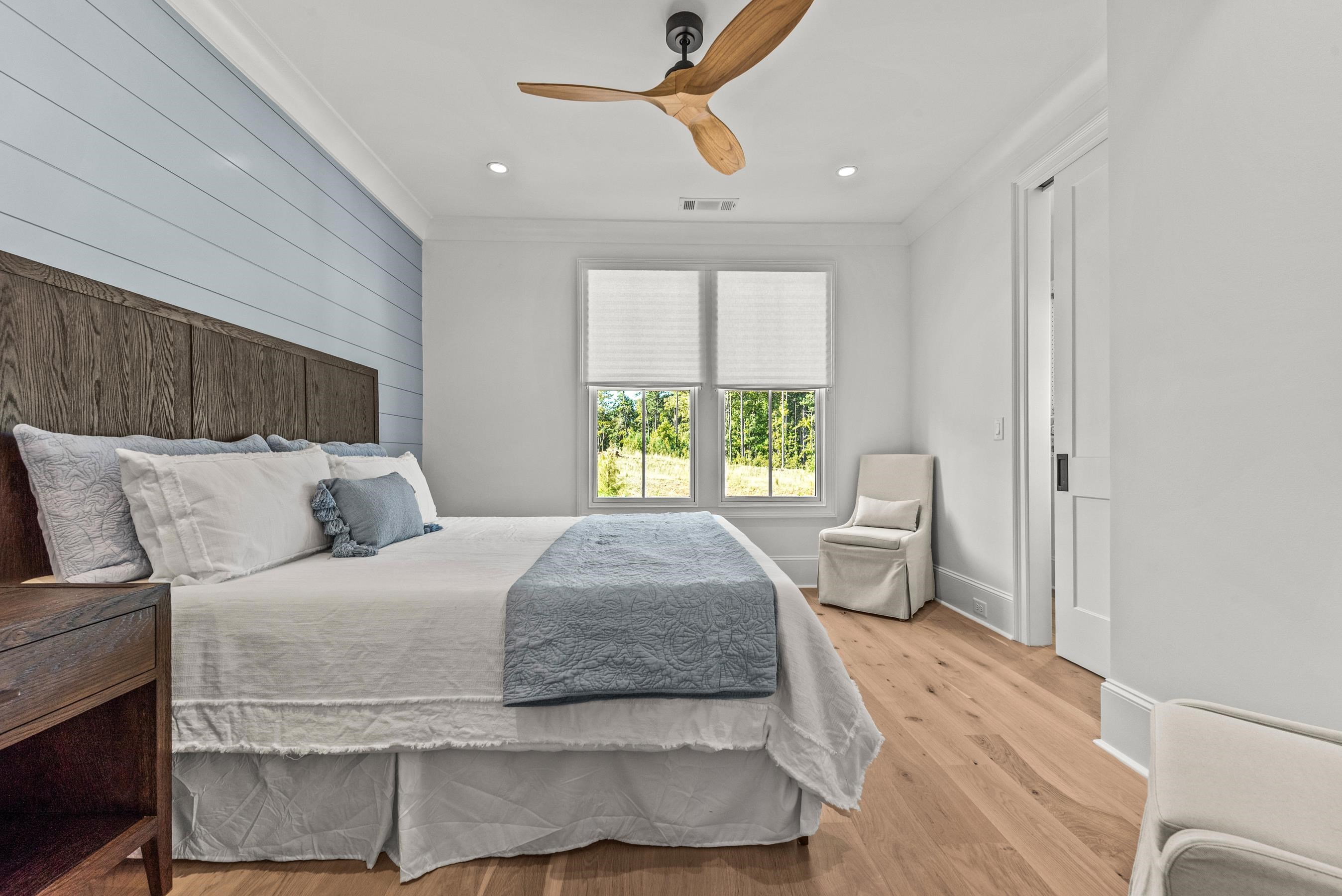 1011 WEST ROCK LOOP image 43