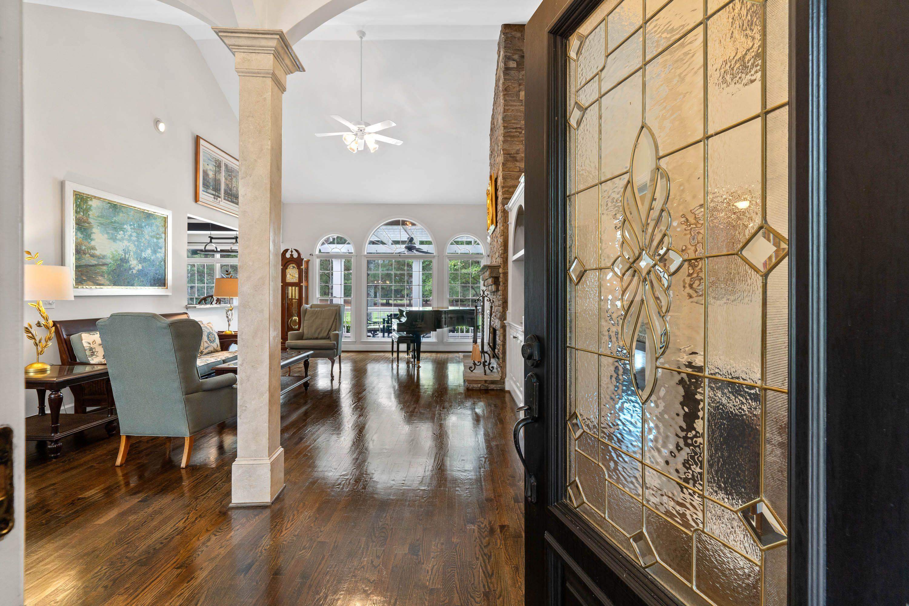 176 HOPETON LANE image 13