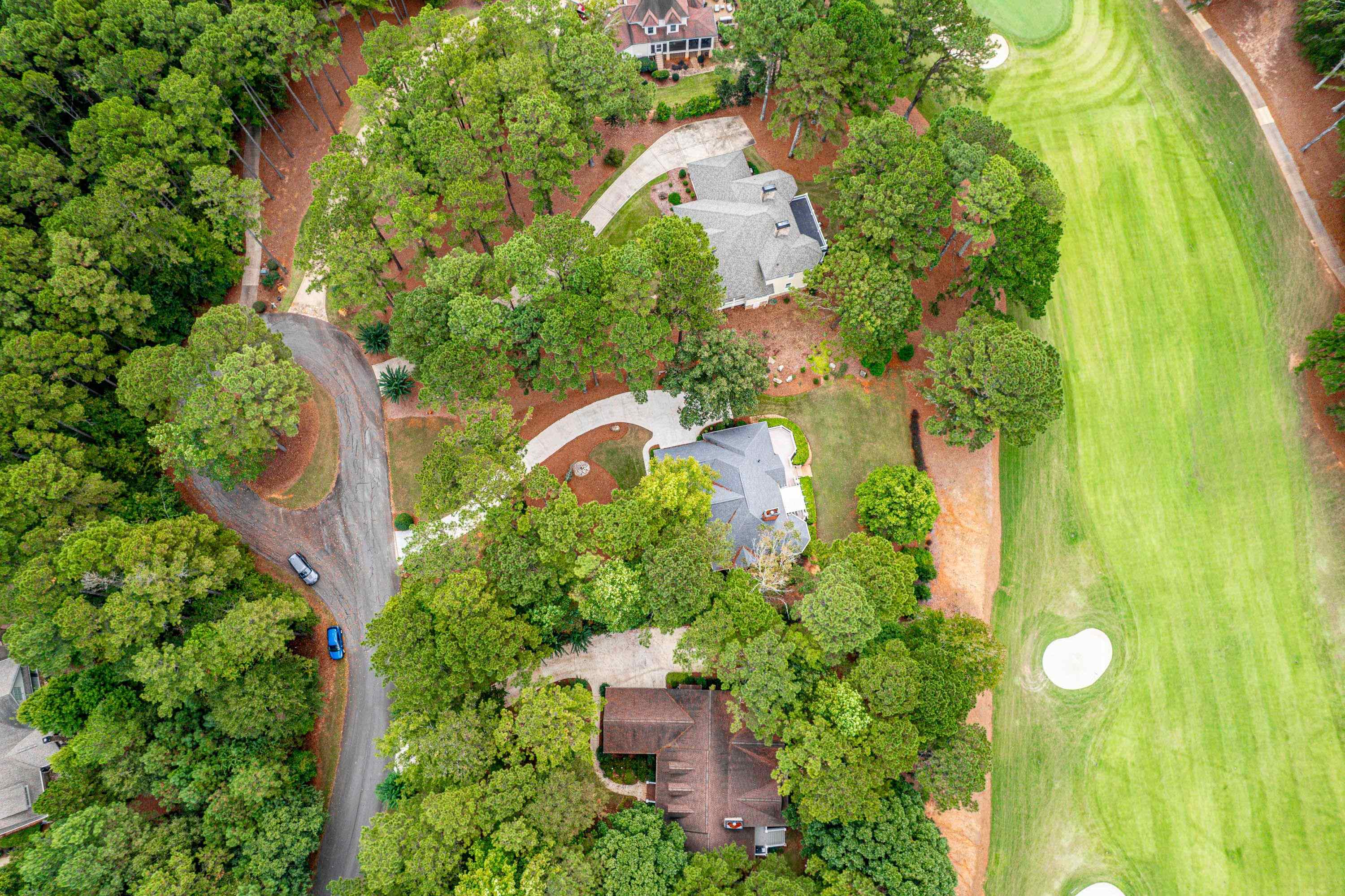 176 HOPETON LANE image 3