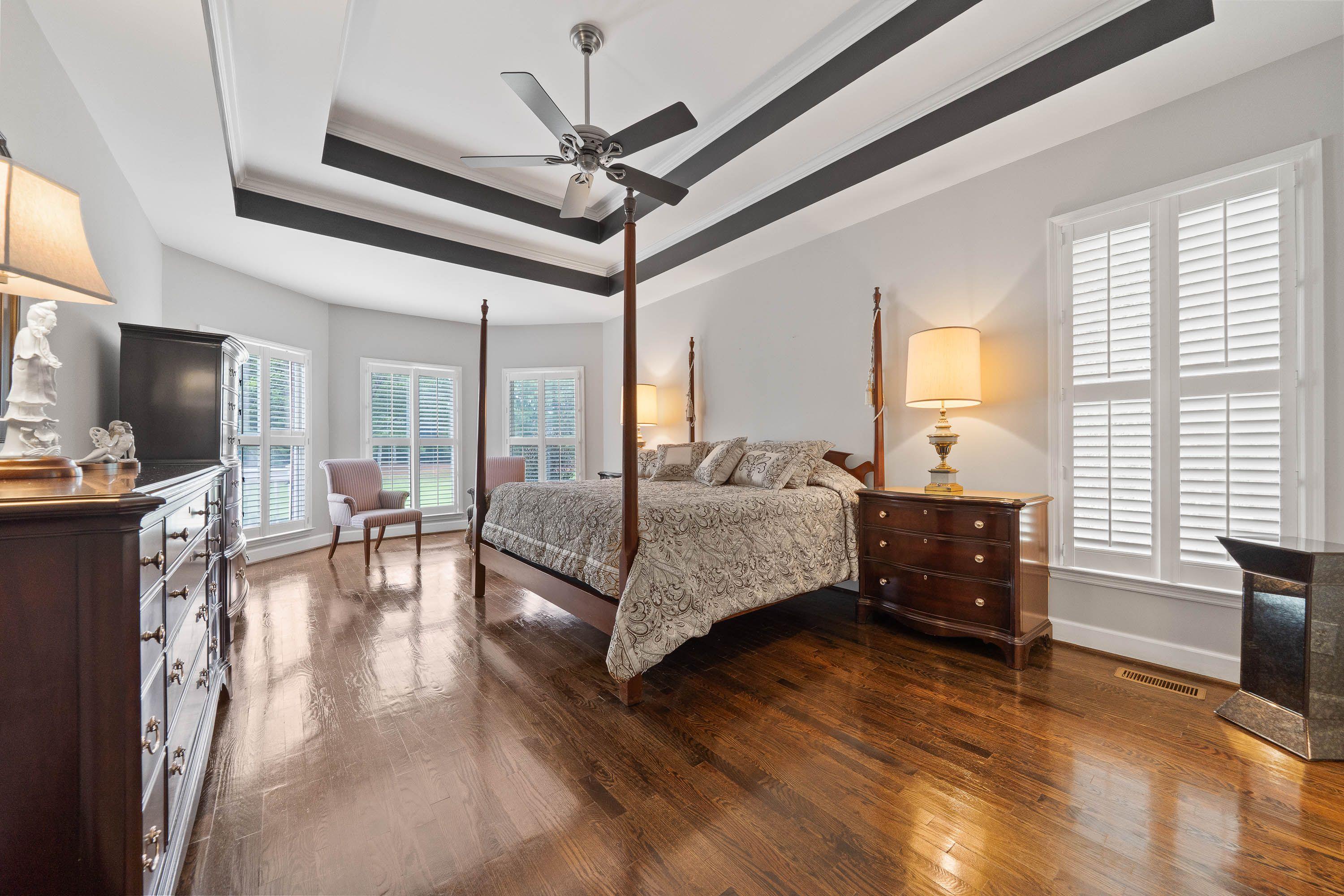 176 HOPETON LANE image 30