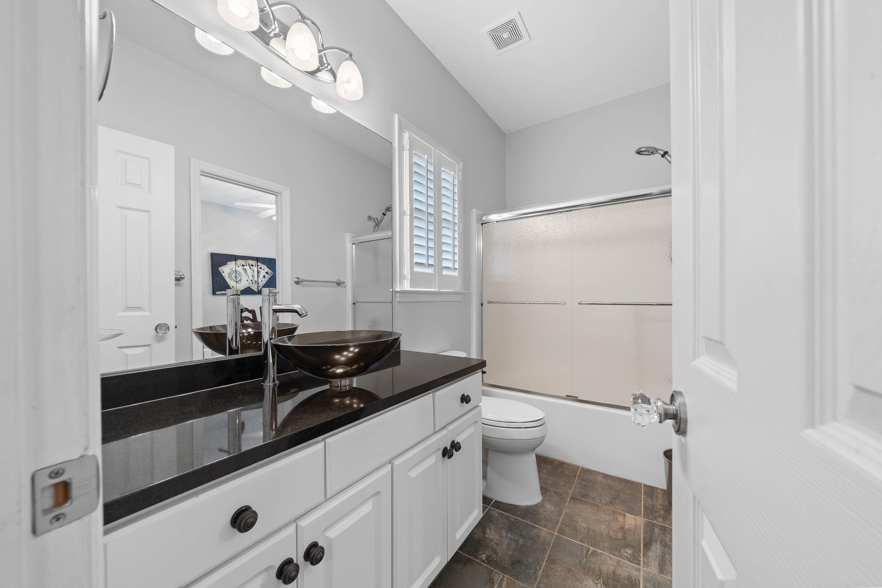 176 HOPETON LANE image 36