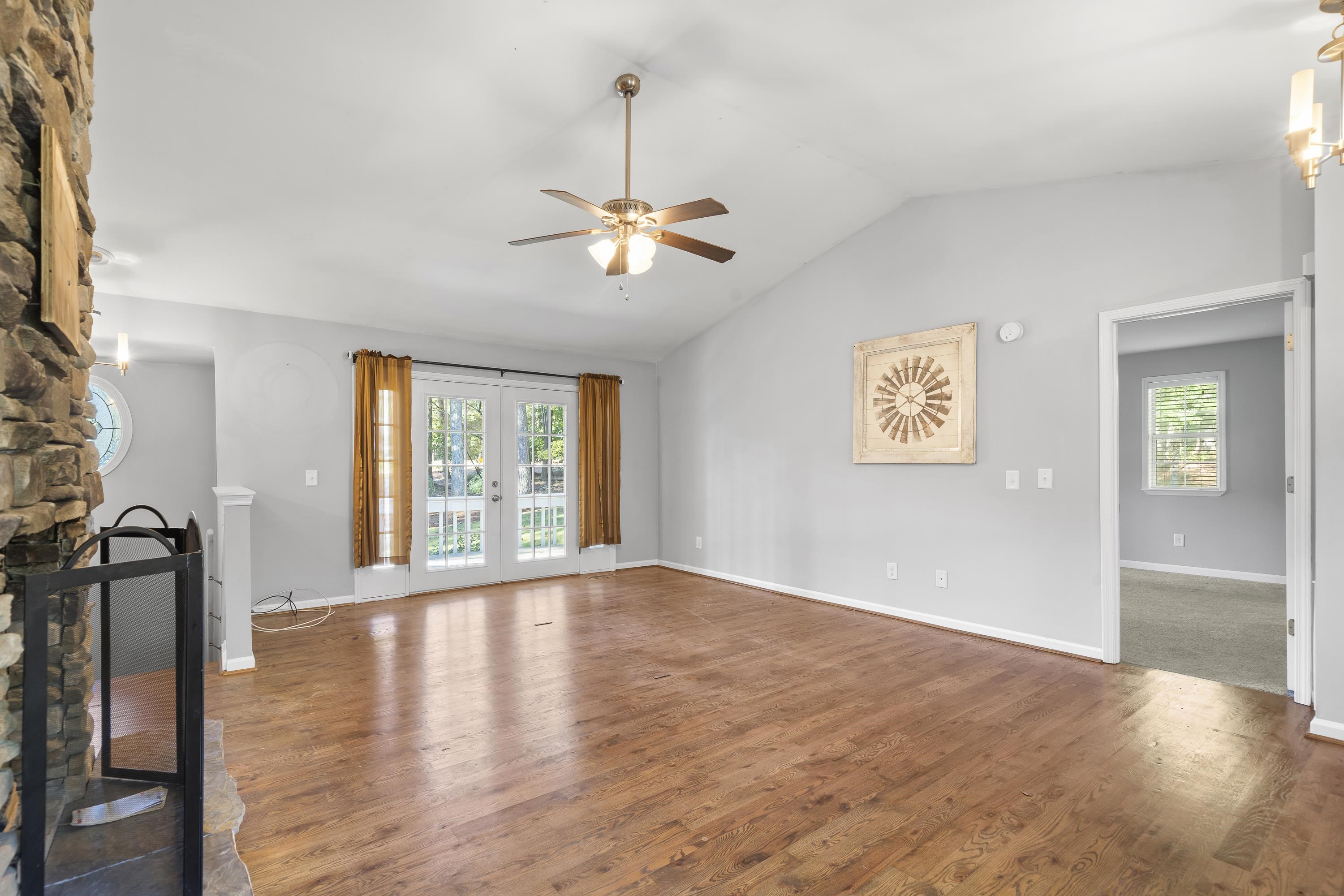 1011 ANCHOR BAY CIRCLE image 13