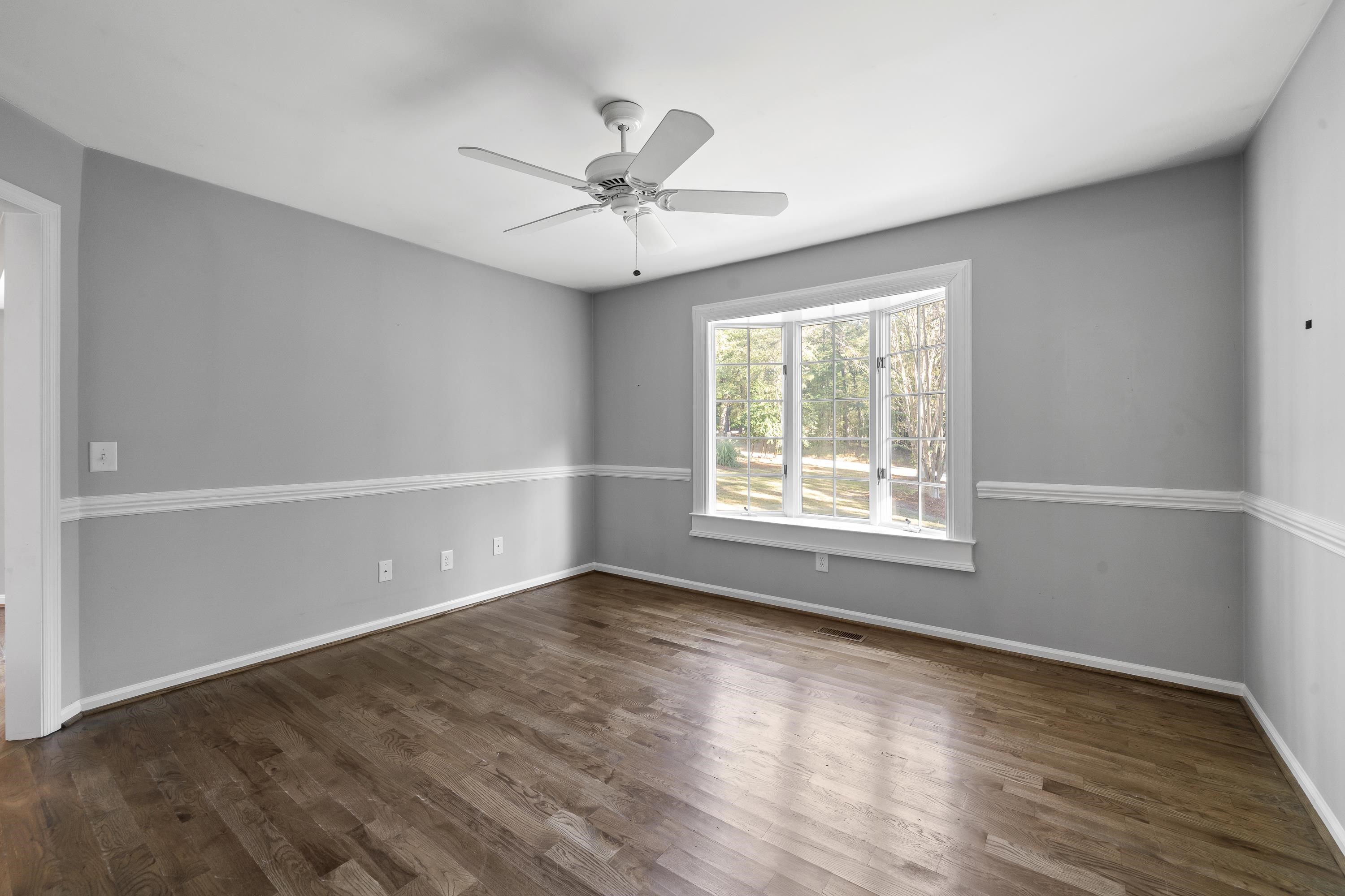 1011 ANCHOR BAY CIRCLE image 24