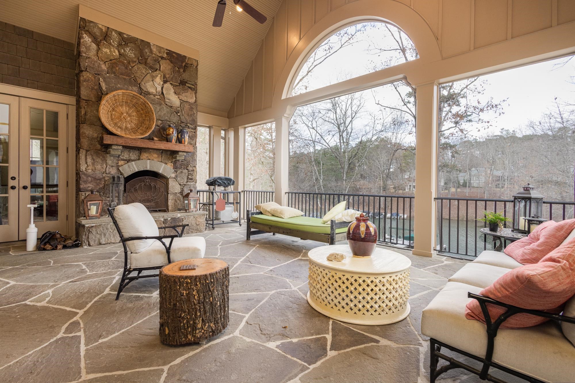 1000 BRICKYARD LANE image 14