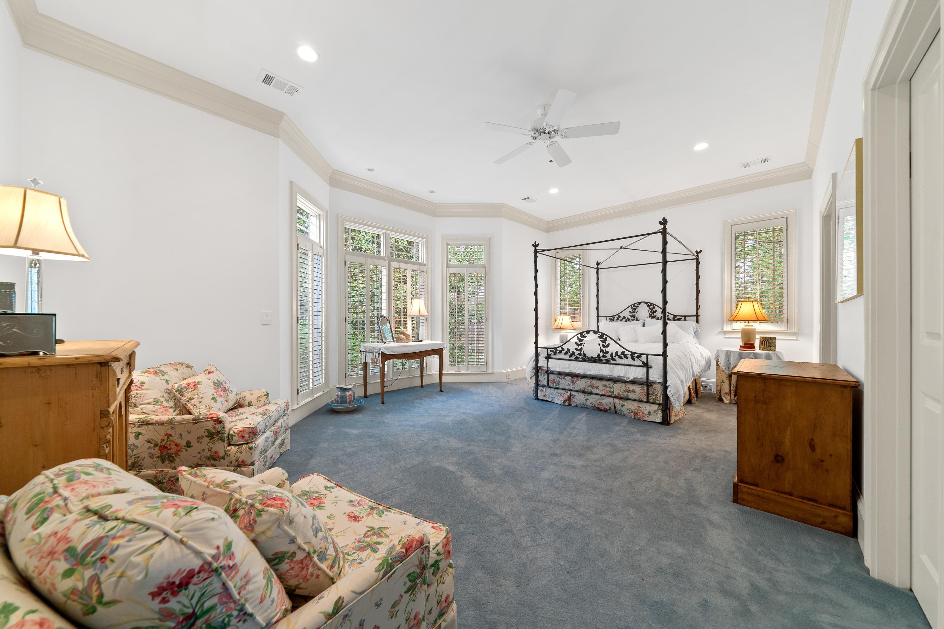 1211 CURTRIGHT PLACE image 48