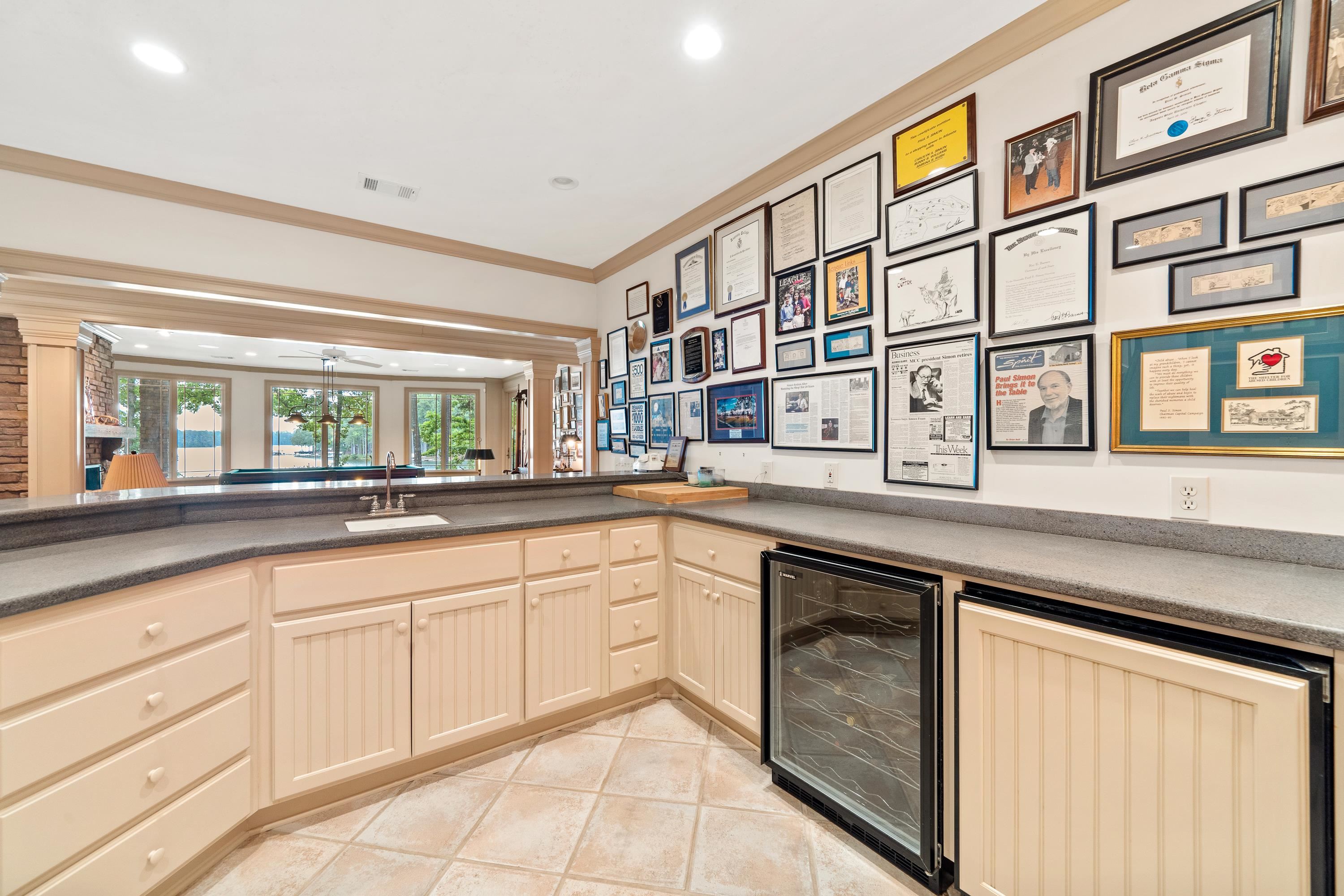 1211 CURTRIGHT PLACE image 57