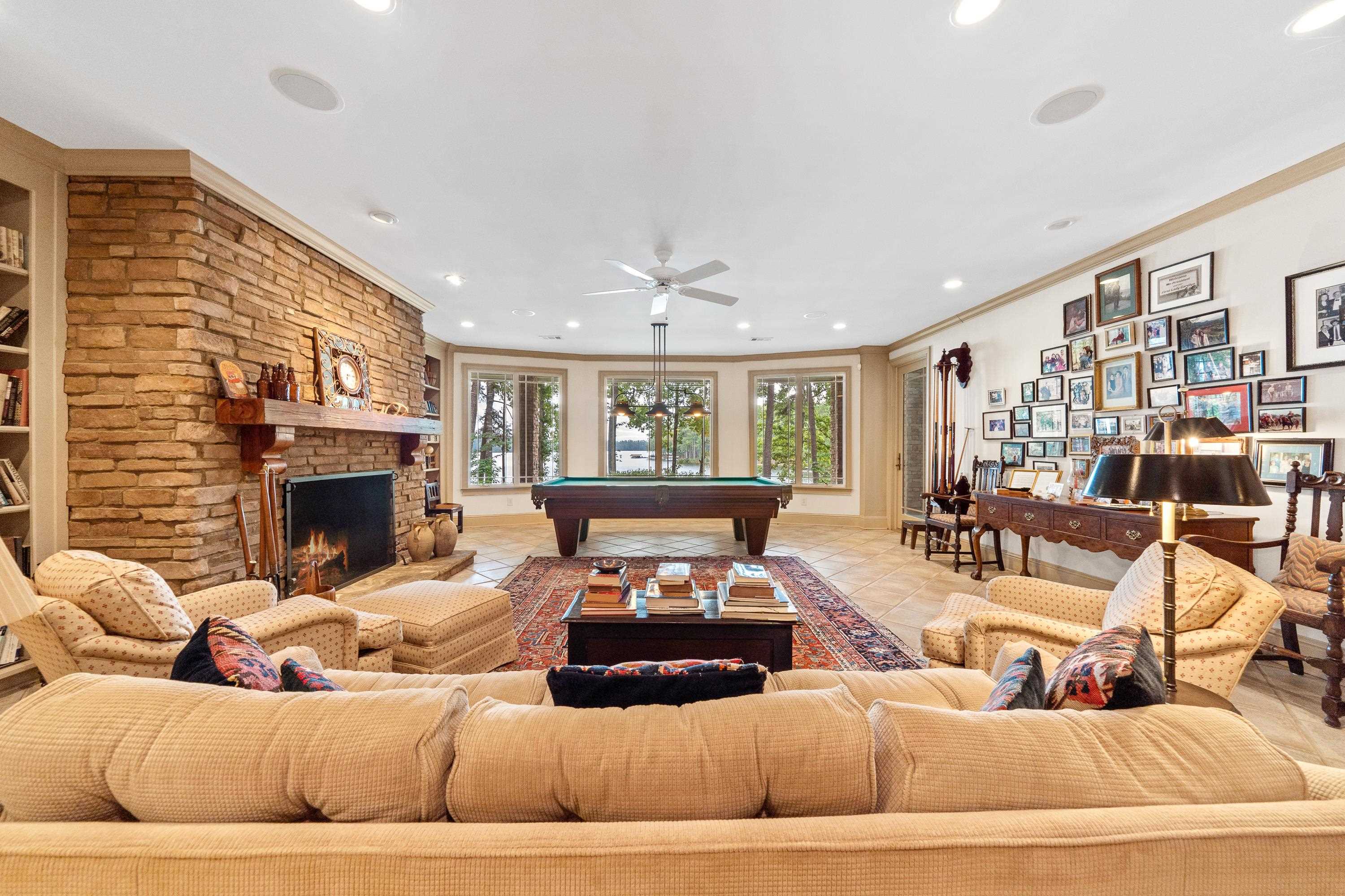 1211 CURTRIGHT PLACE image 58