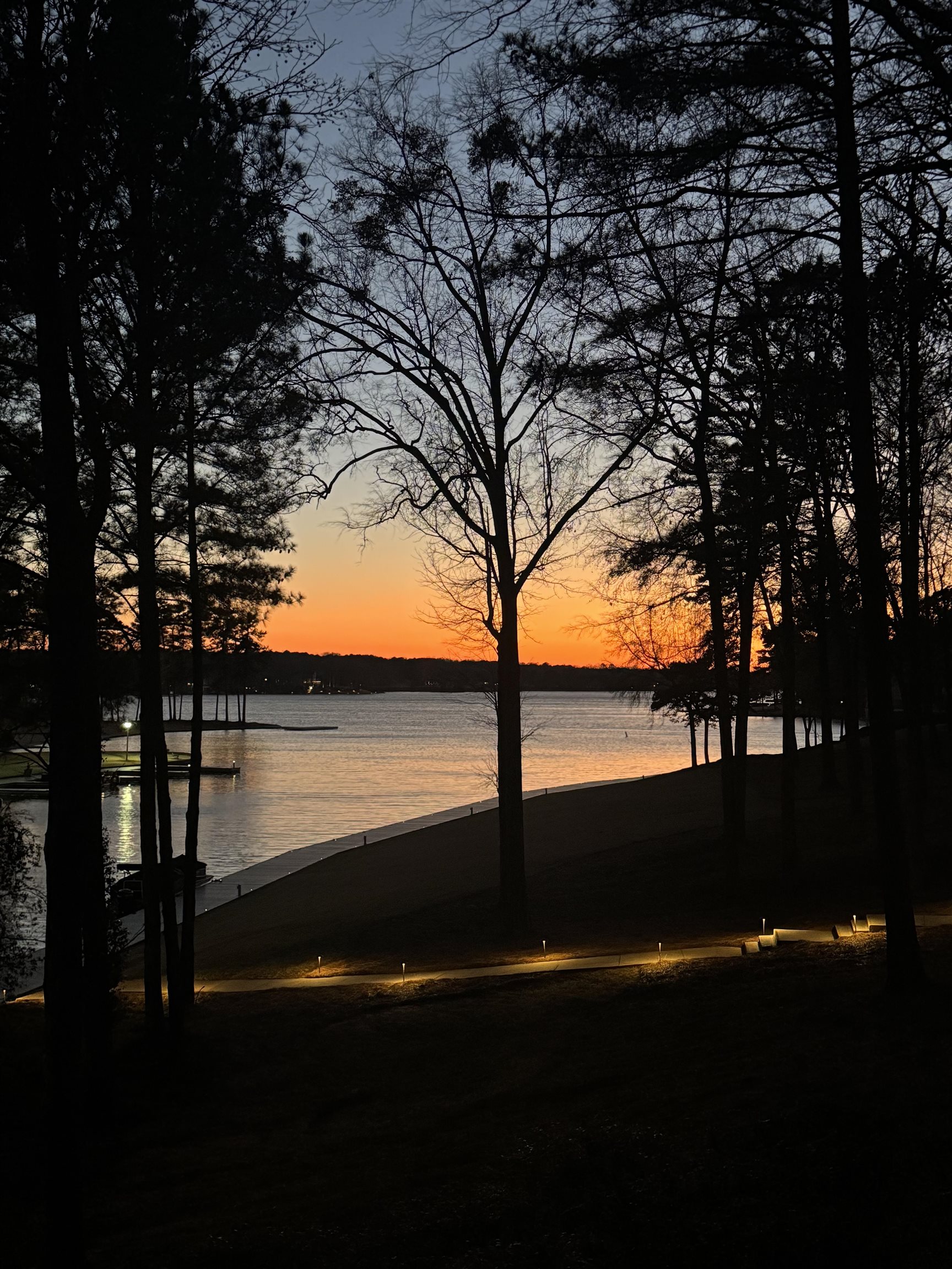 1001 B MARINA COVE LANE image 2