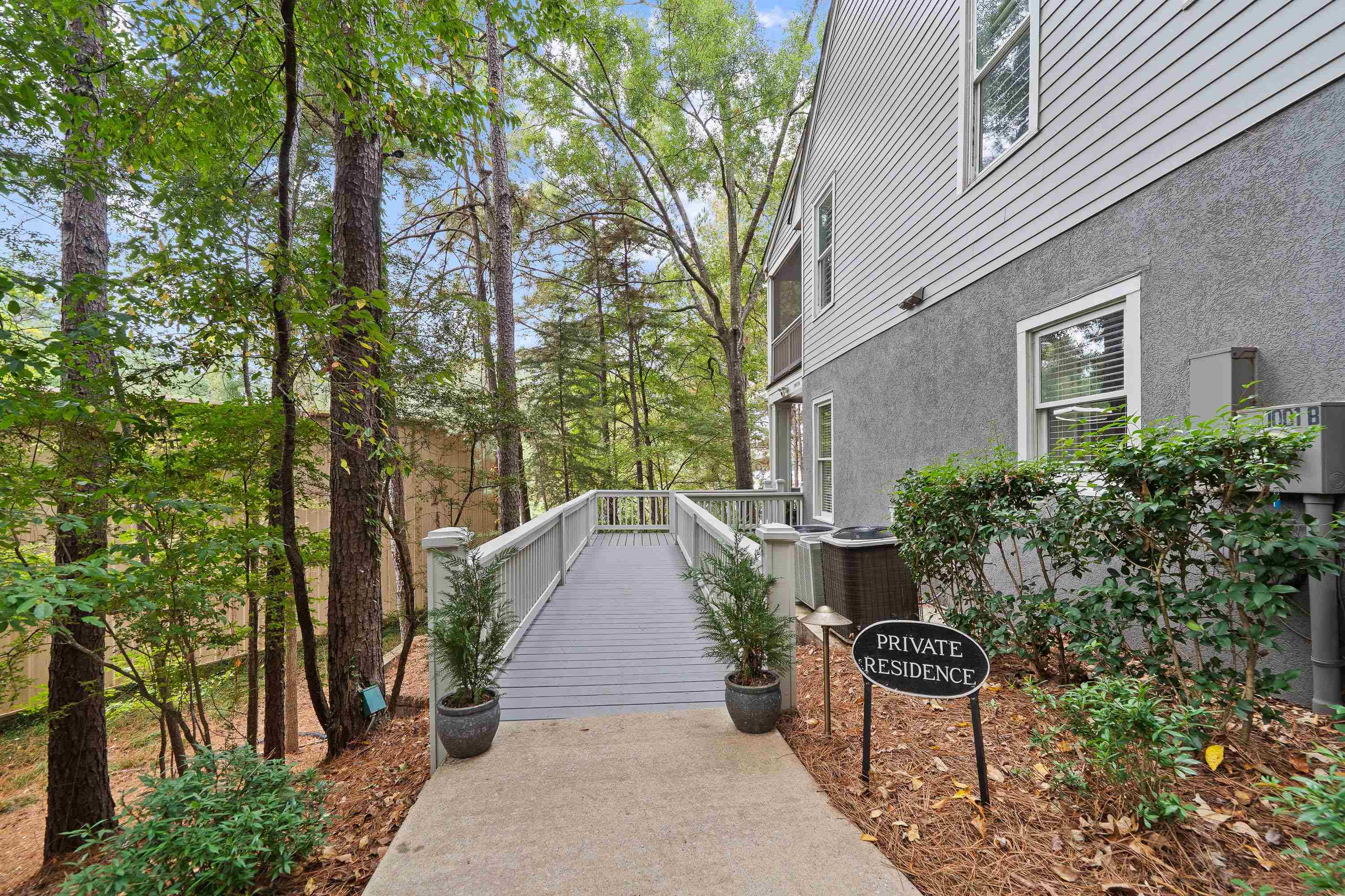 1001 B MARINA COVE LANE image 6