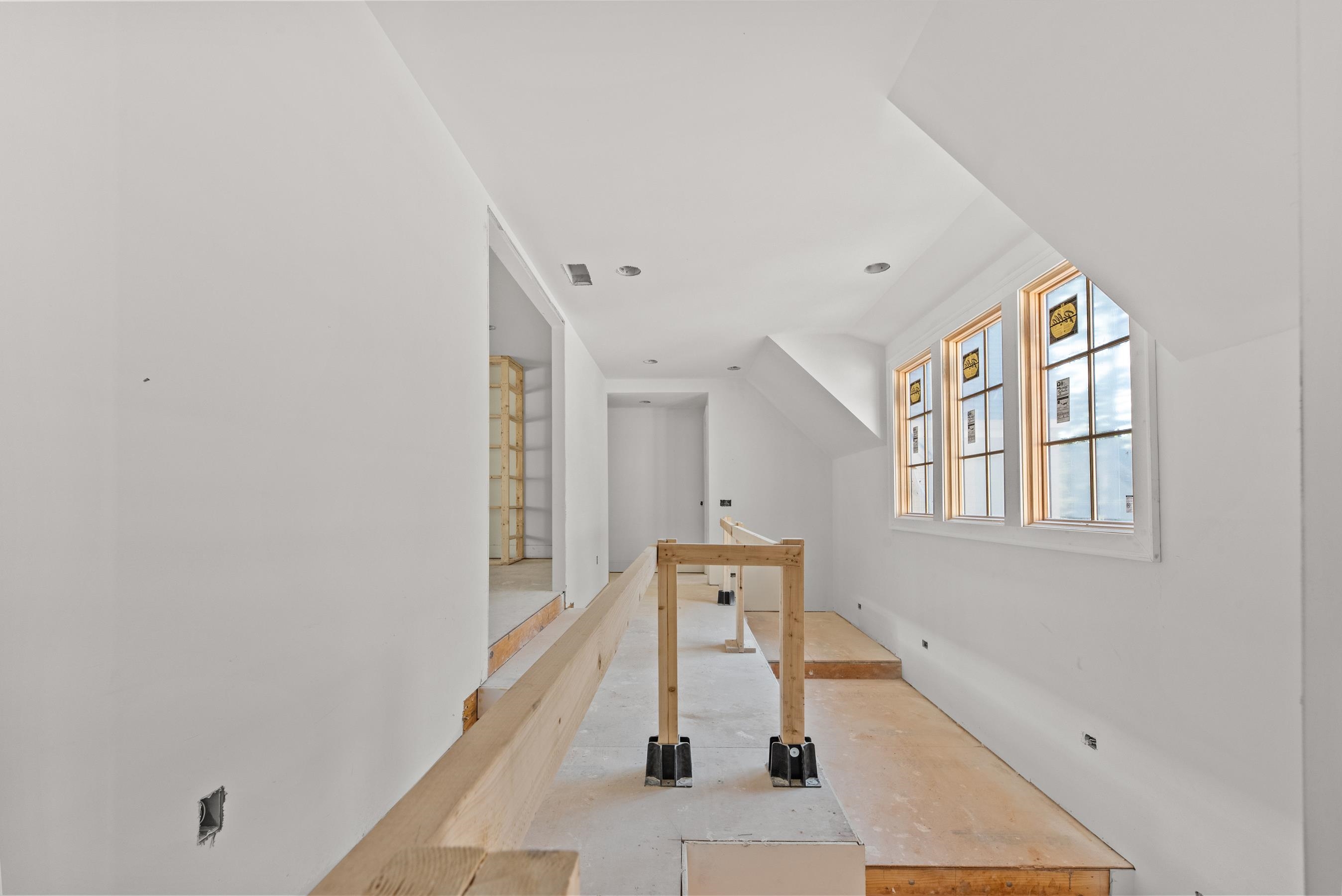 1010 AMASA LANE image 17