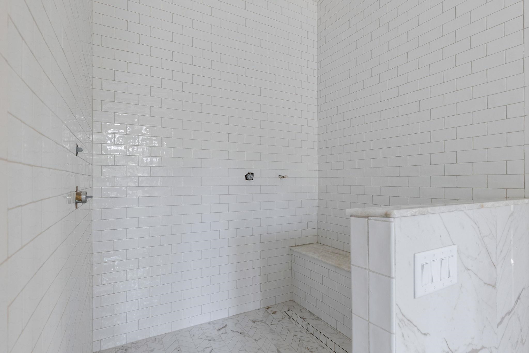 1010 AMASA LANE image 25