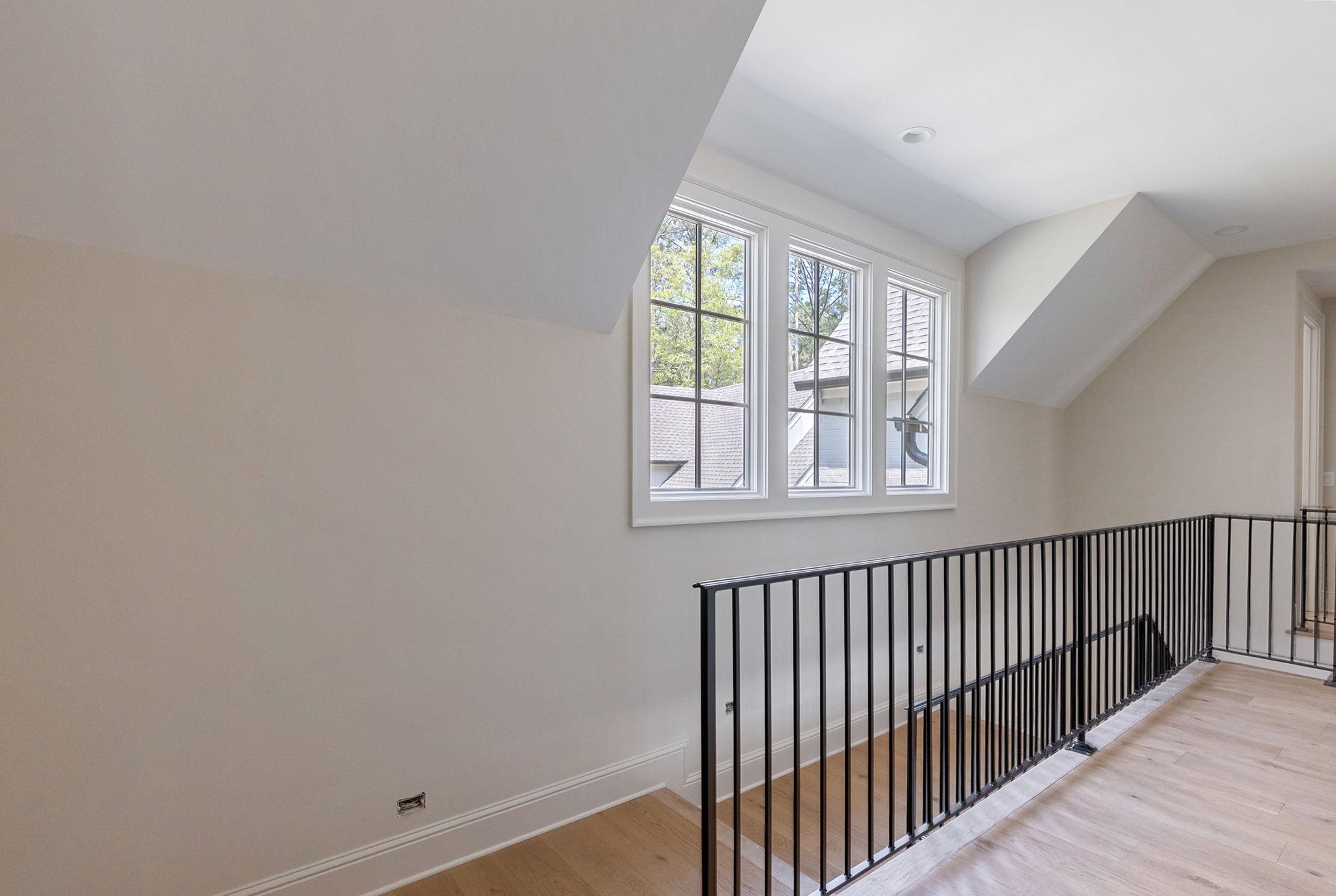 1010 AMASA LANE image 30