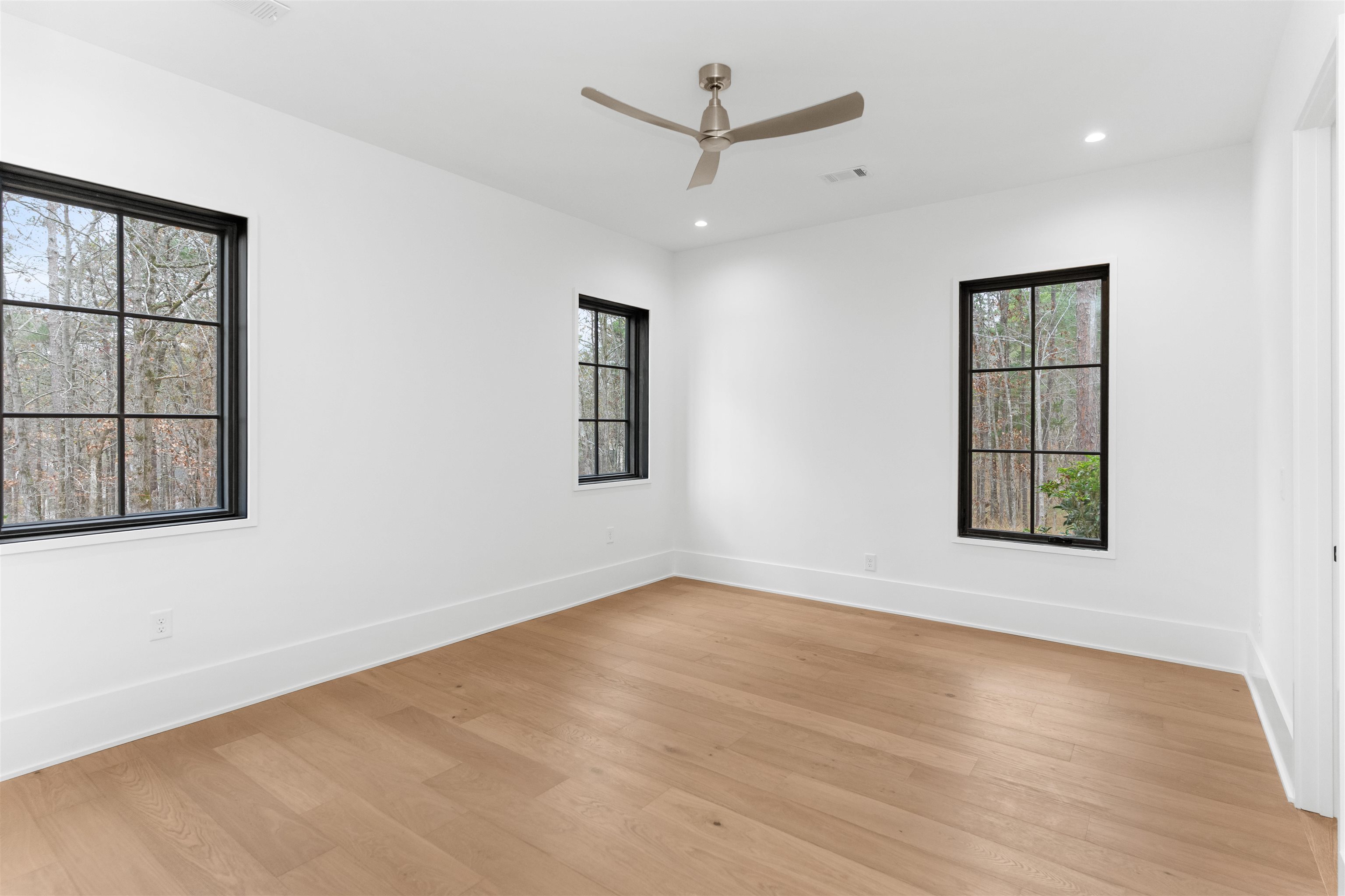 1131 BROADPOINT DRIVE image 61