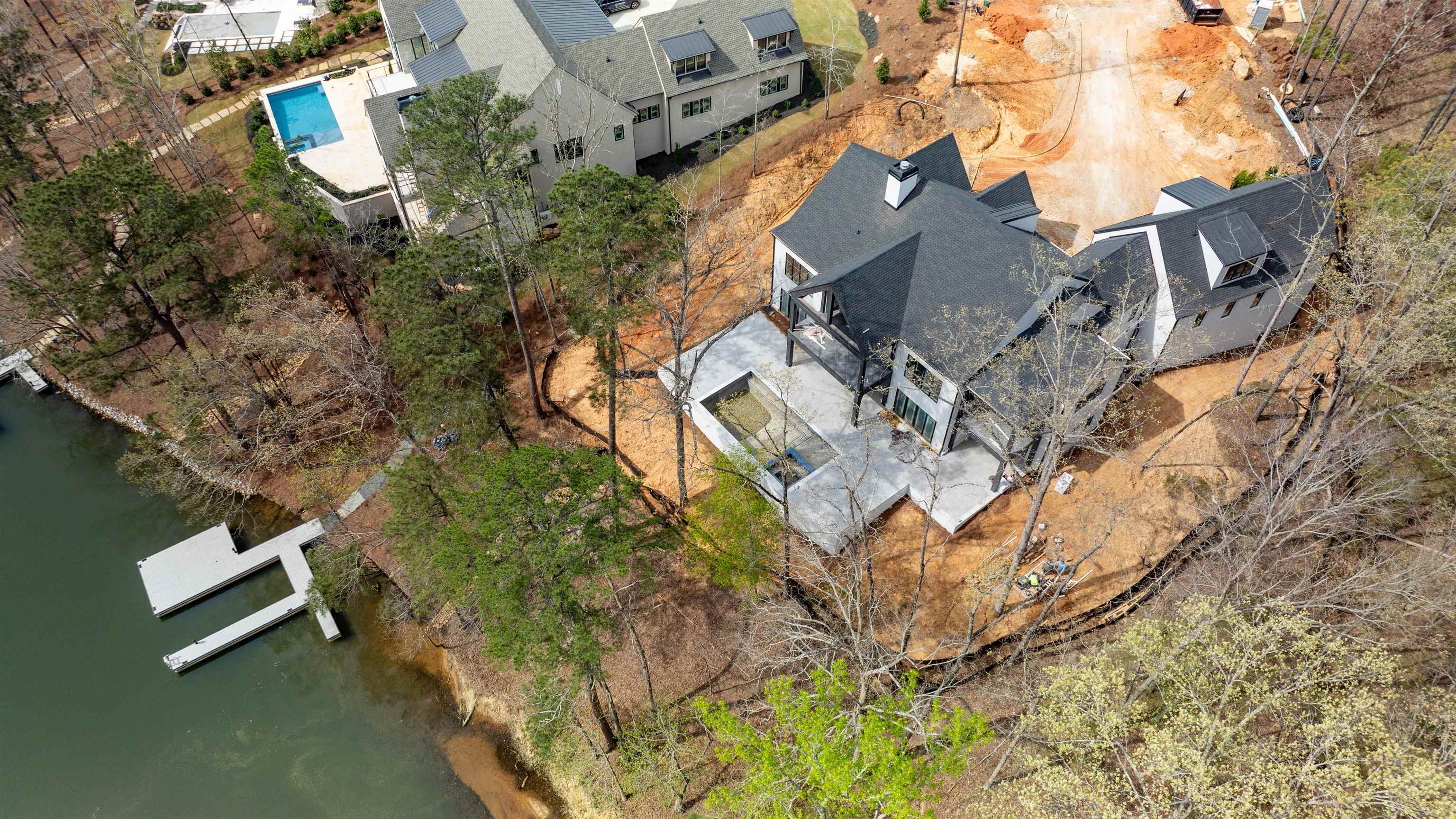 1040 SUNRISE COURT image 2