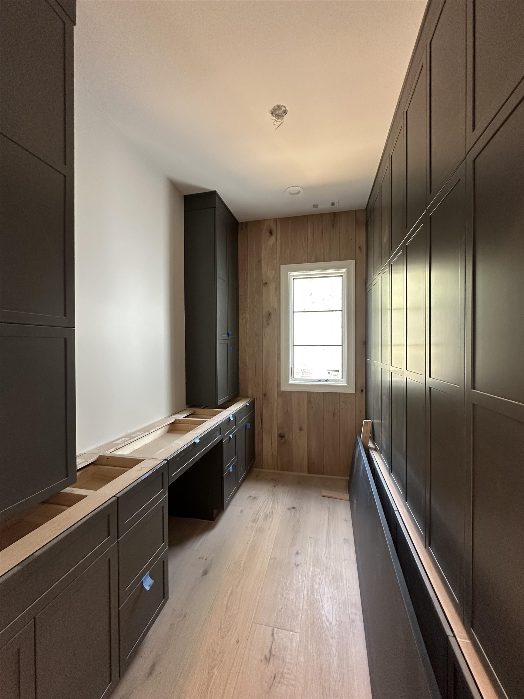 1040 SUNRISE COURT image 7