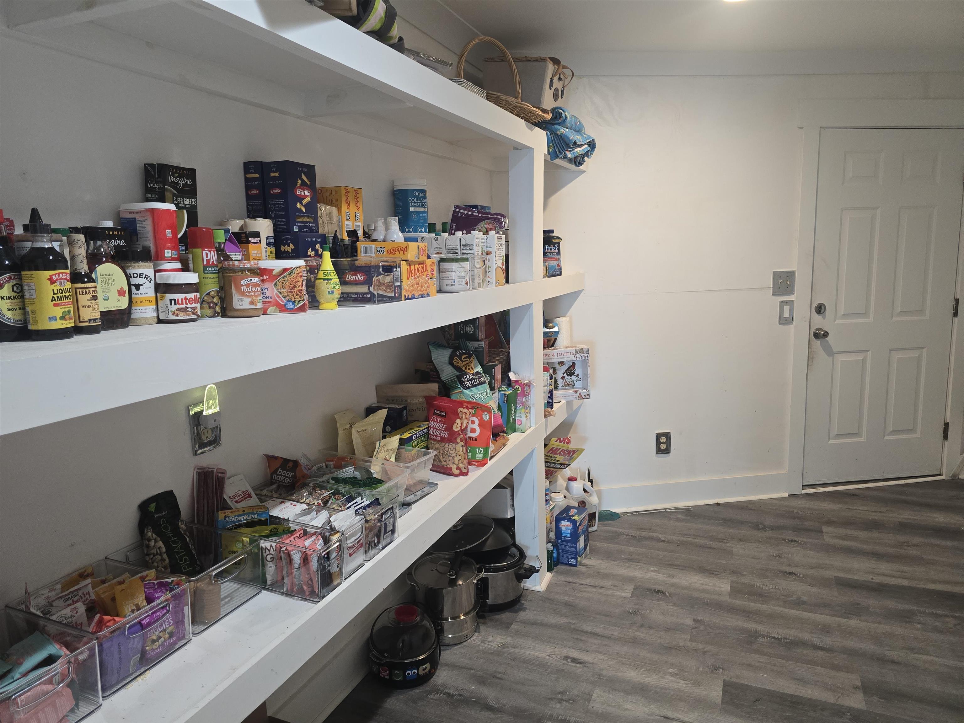 1121 TERRELL CIRCLE image 17