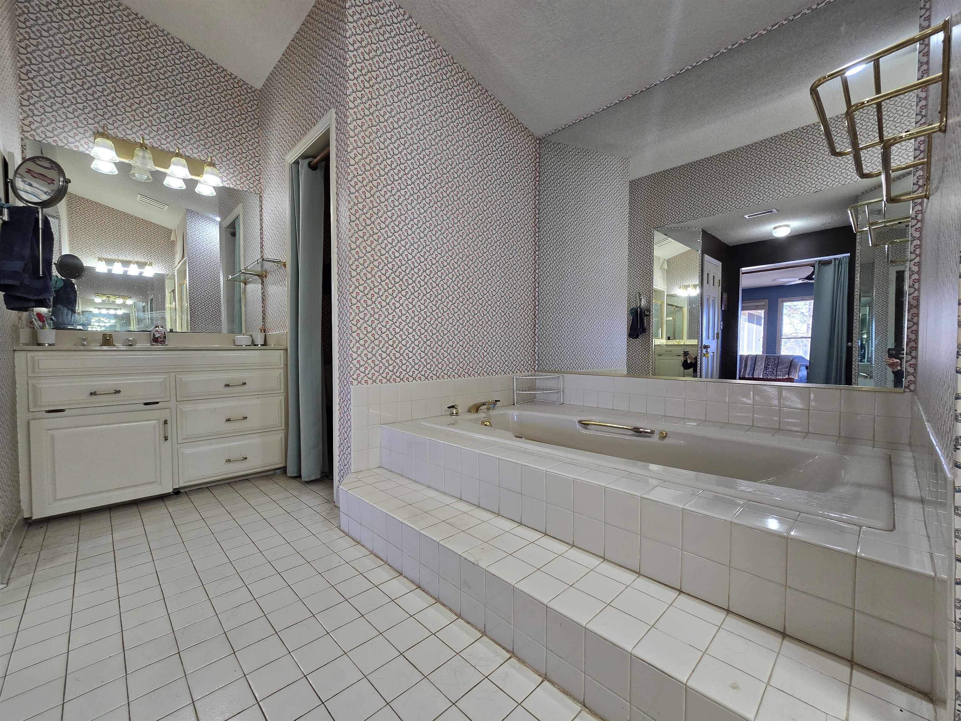 1121 TERRELL CIRCLE image 23