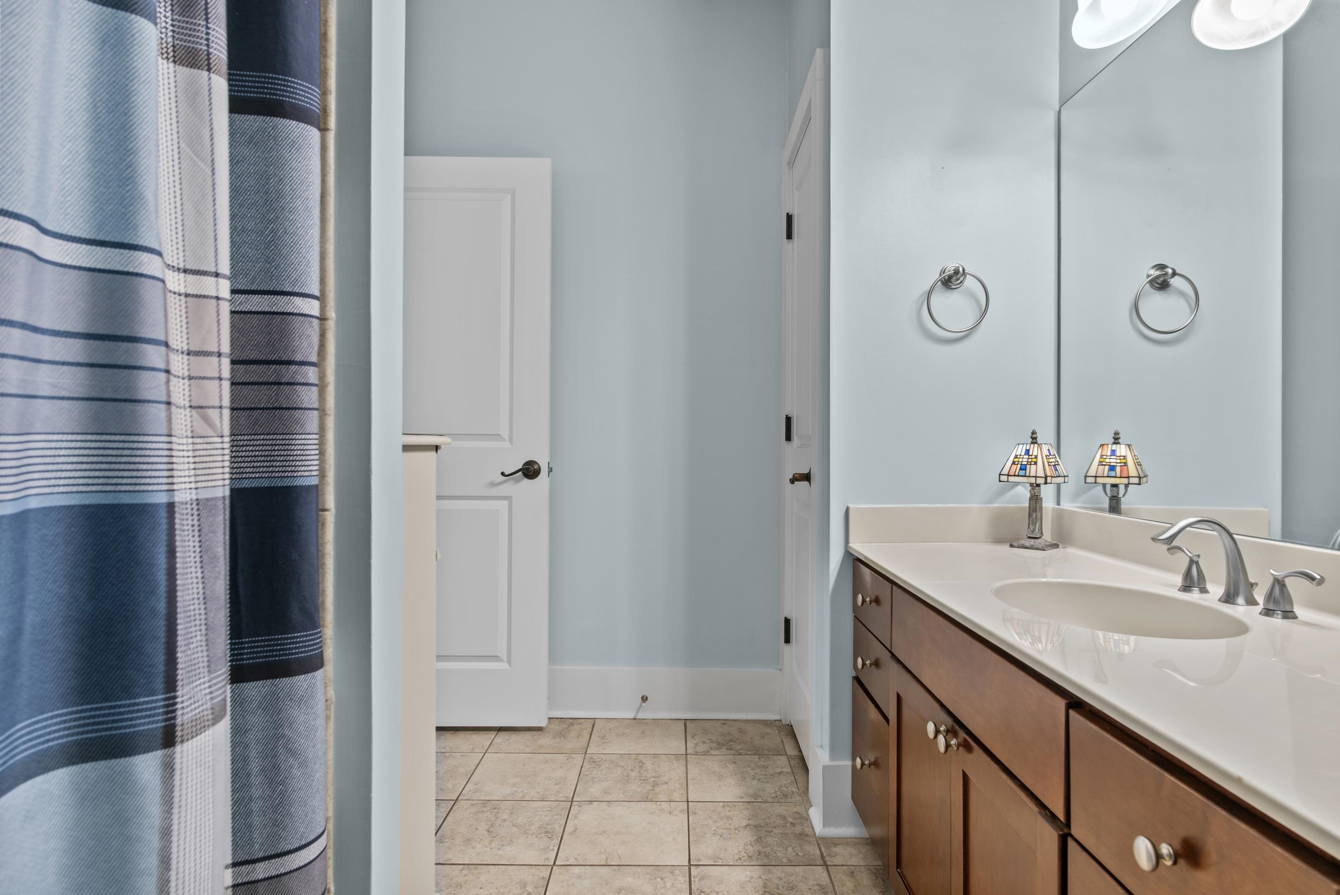 110 EDGEWOOD COURT image 31